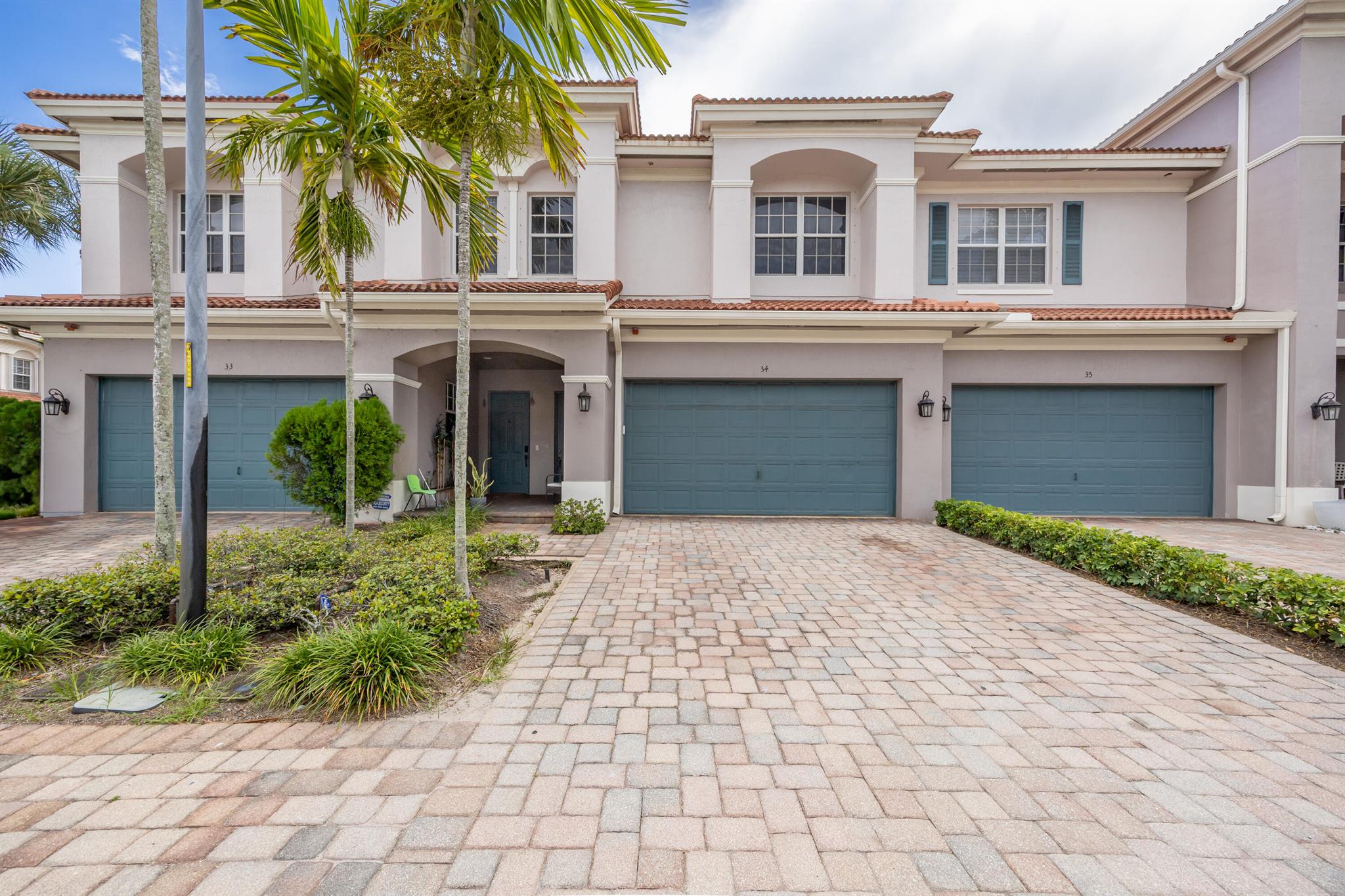 34 Lancaster Rd