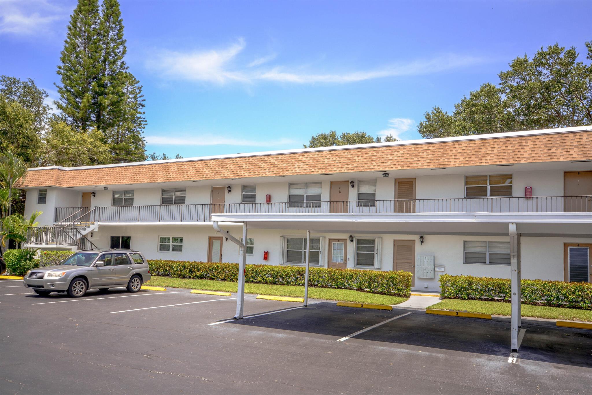 2950 SE Ocean Blvd #1-7