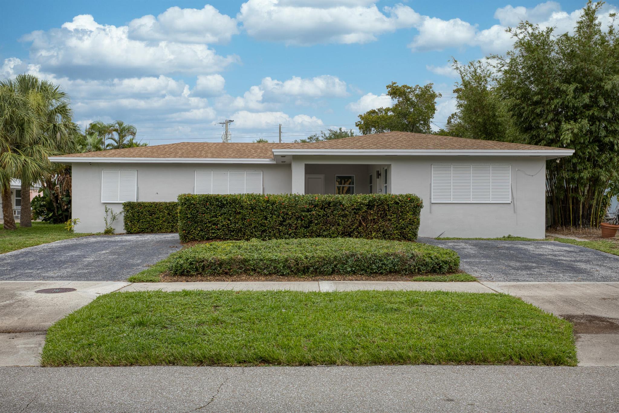 522 Eastwind Dr