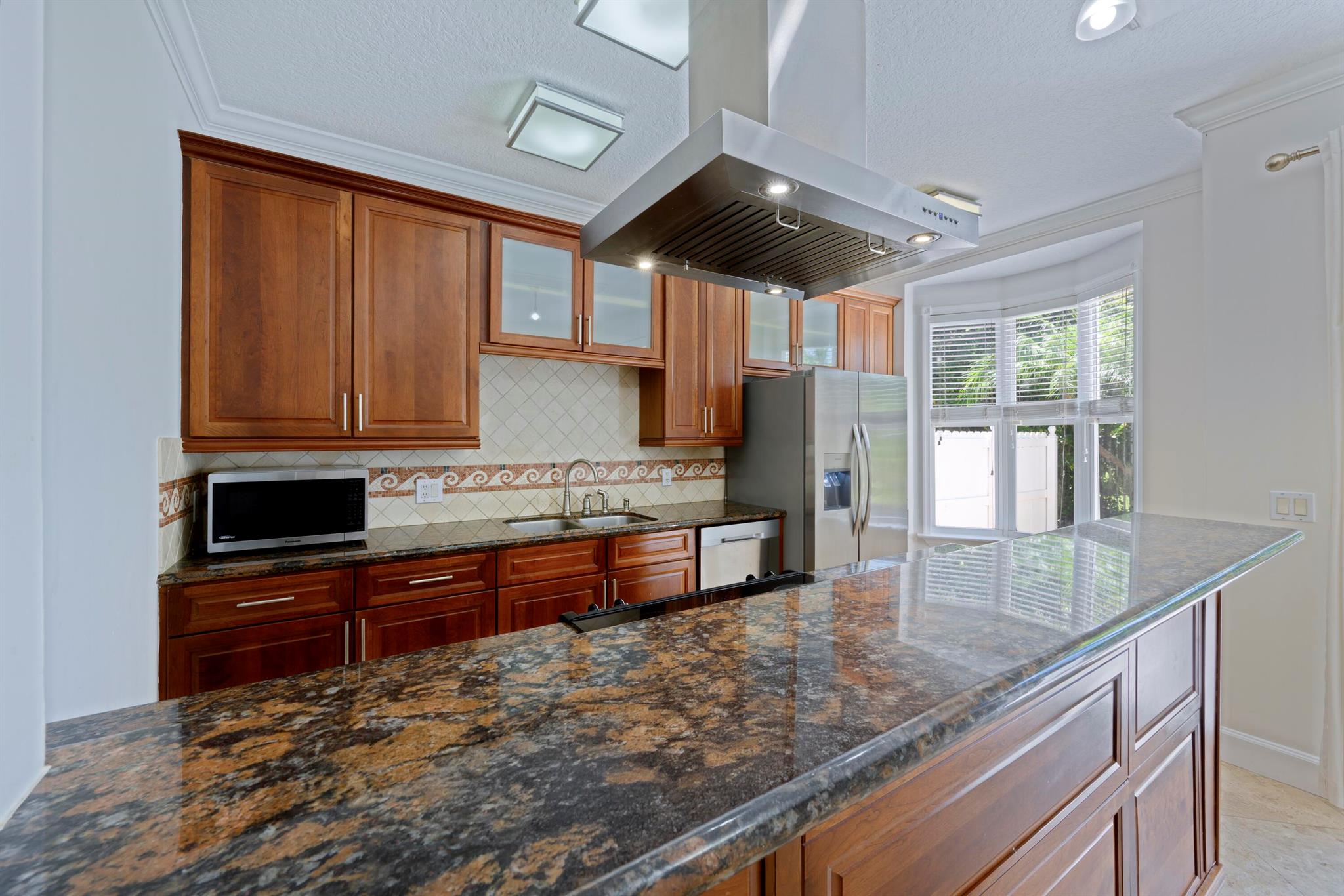 774 Seaview Dr Juno Beach, FL 33408