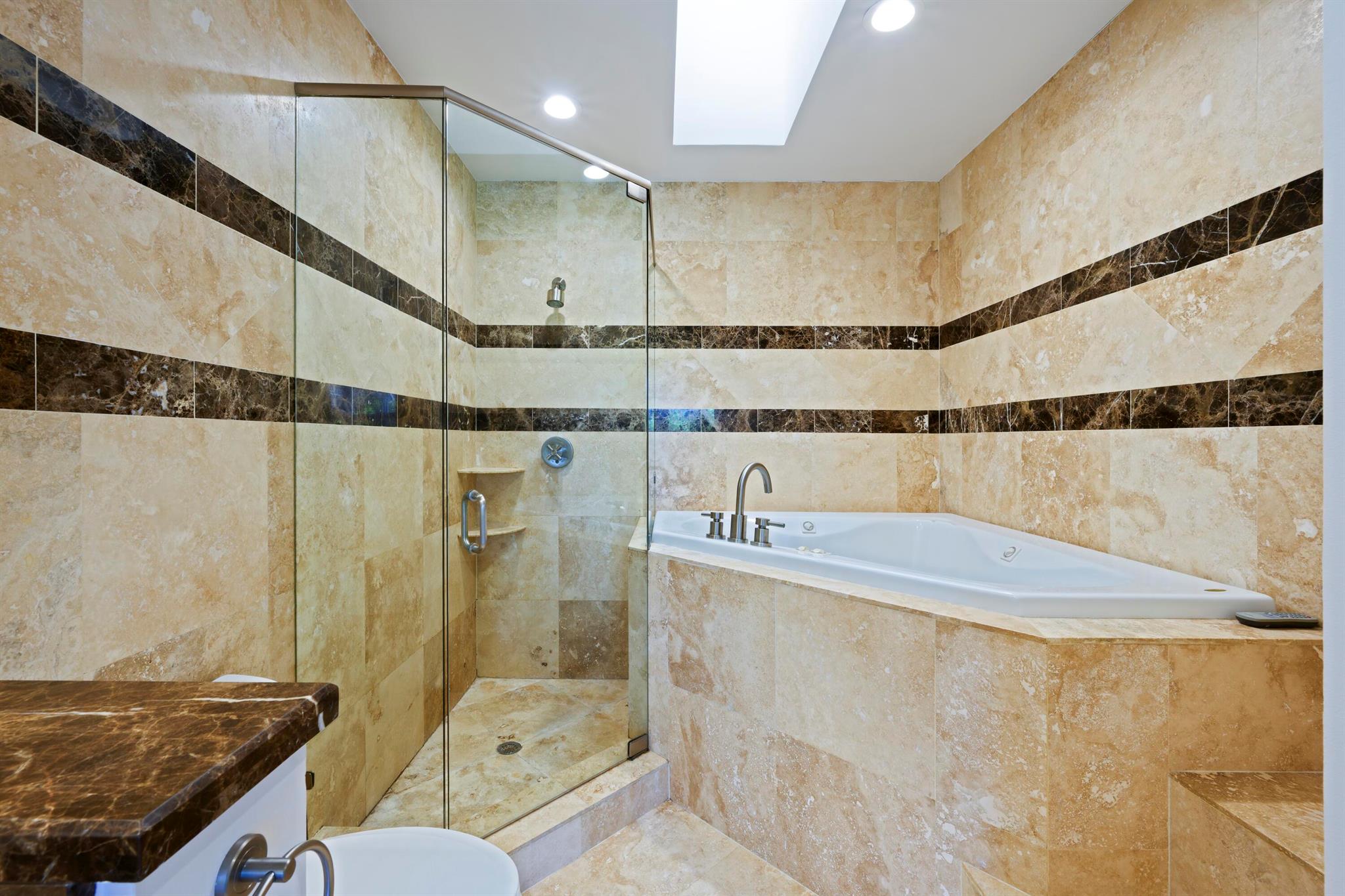 774 Seaview Dr Juno Beach, FL 33408