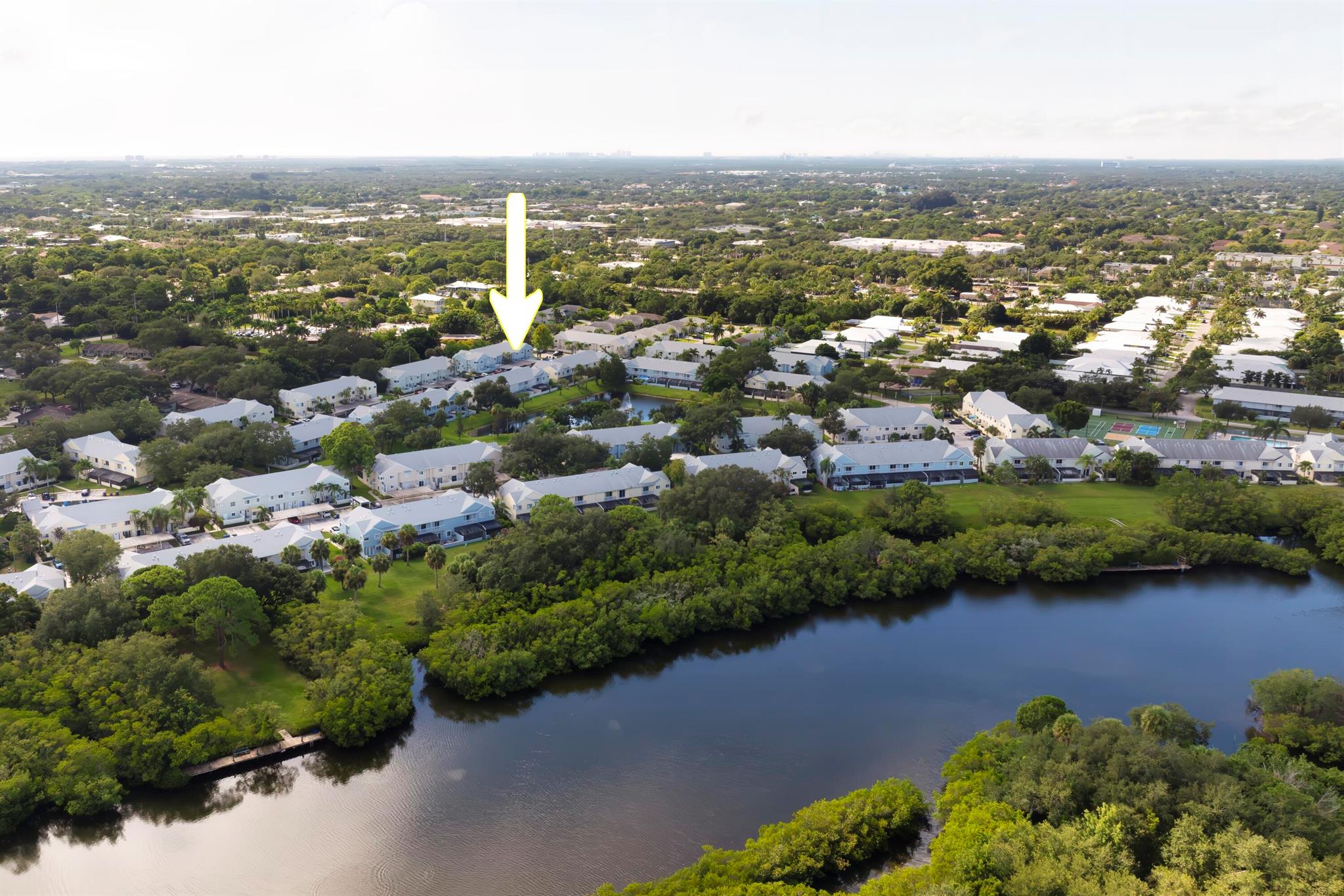 6222 Riverwalk Ln #7
