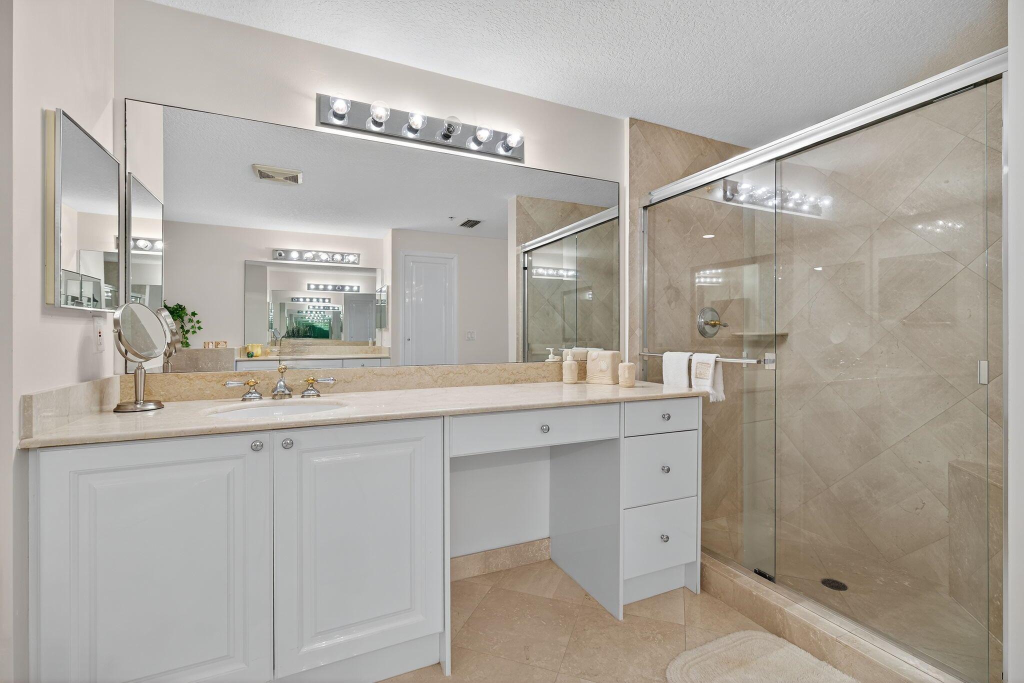 700 Ocean Royale Way #Ph 3 Juno Beach, FL 33408