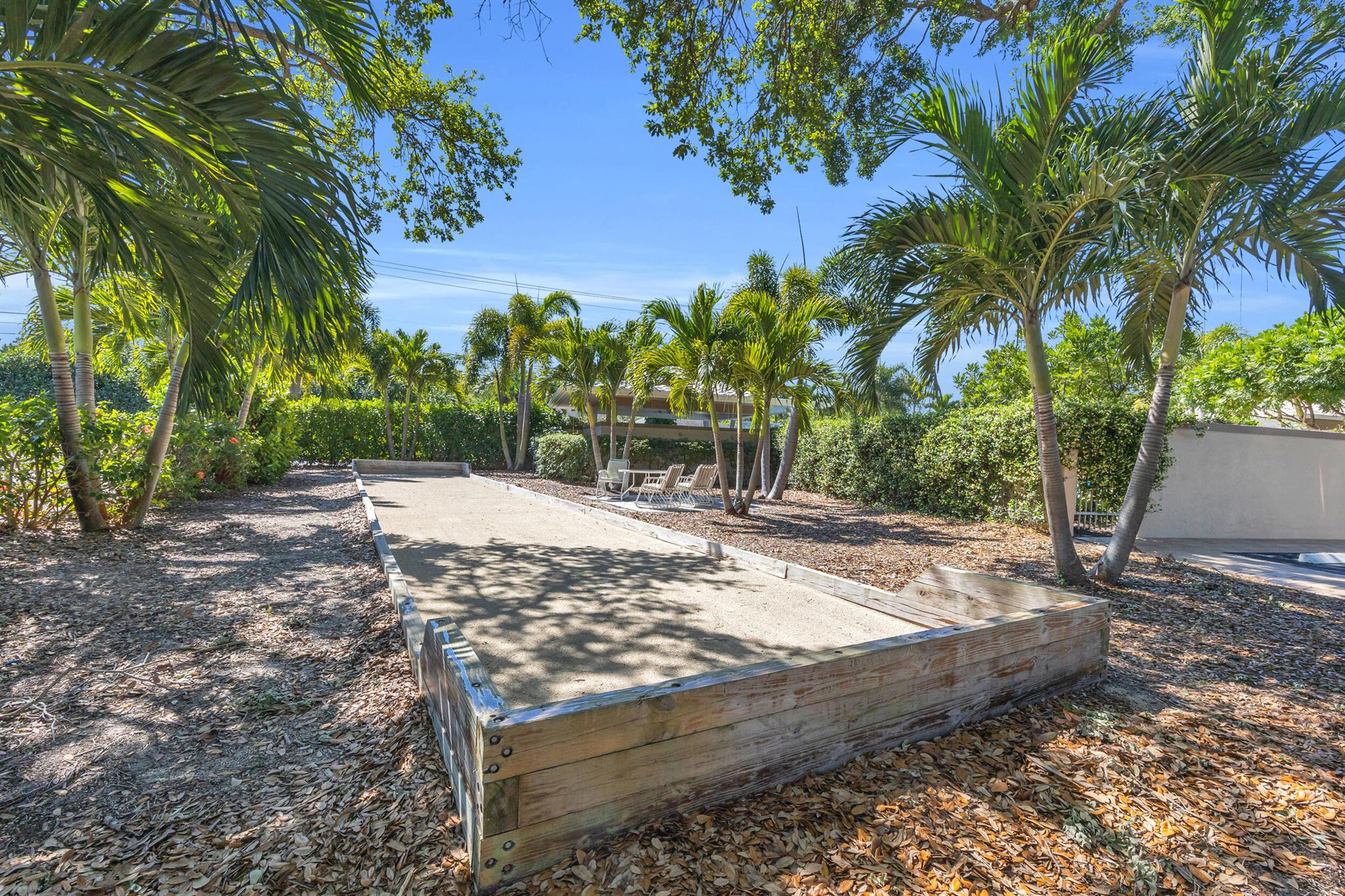 24 SE Turtle Crk Dr #F Tequesta, FL 33469