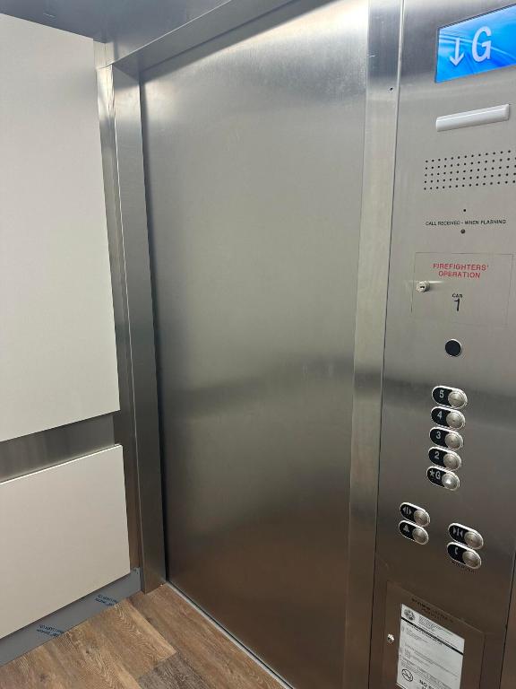 1200 Town Ctr #428 Jupiter, FL 33458