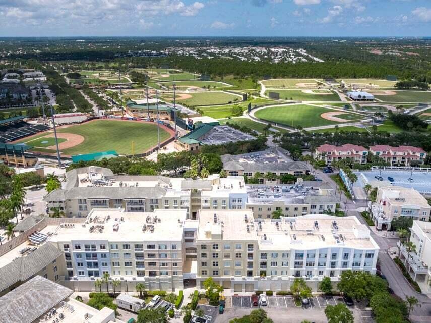 1200 Town Ctr #428 Jupiter, FL 33458