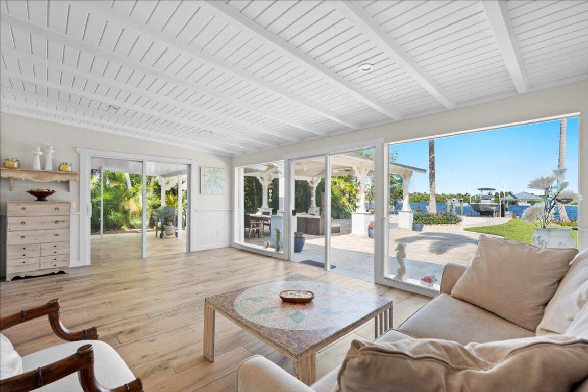 119 Elsa Jupiter, FL 33477