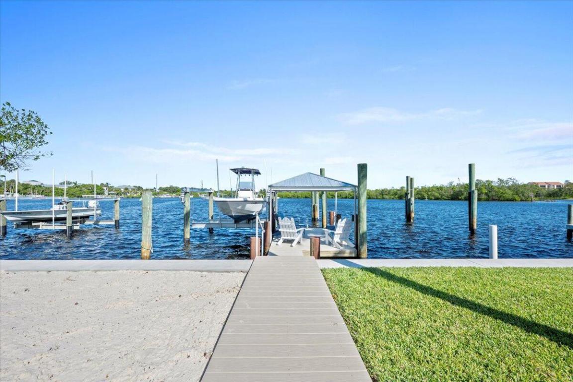 119 Elsa Jupiter, FL 33477