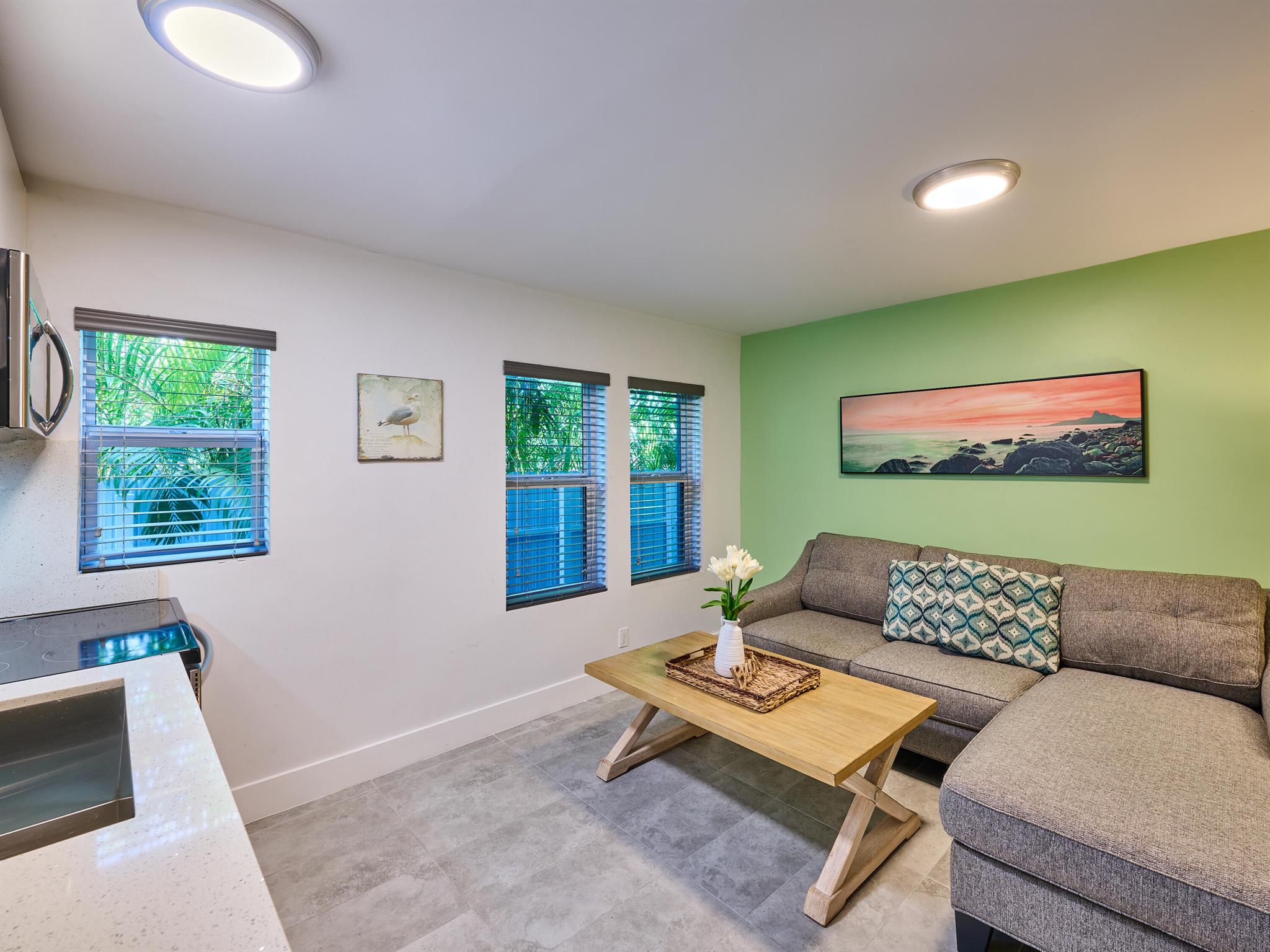 2020 Washington St #1-8 Hollywood, FL 33020