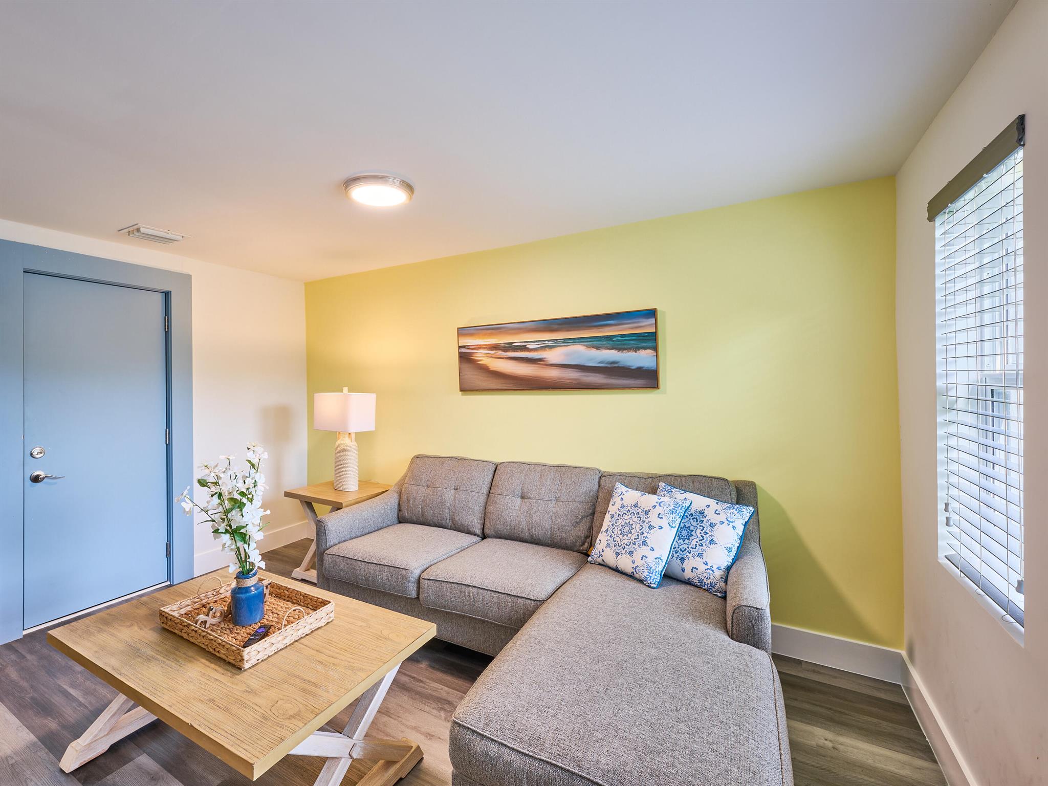 2020 Washington St #1-8 Hollywood, FL 33020