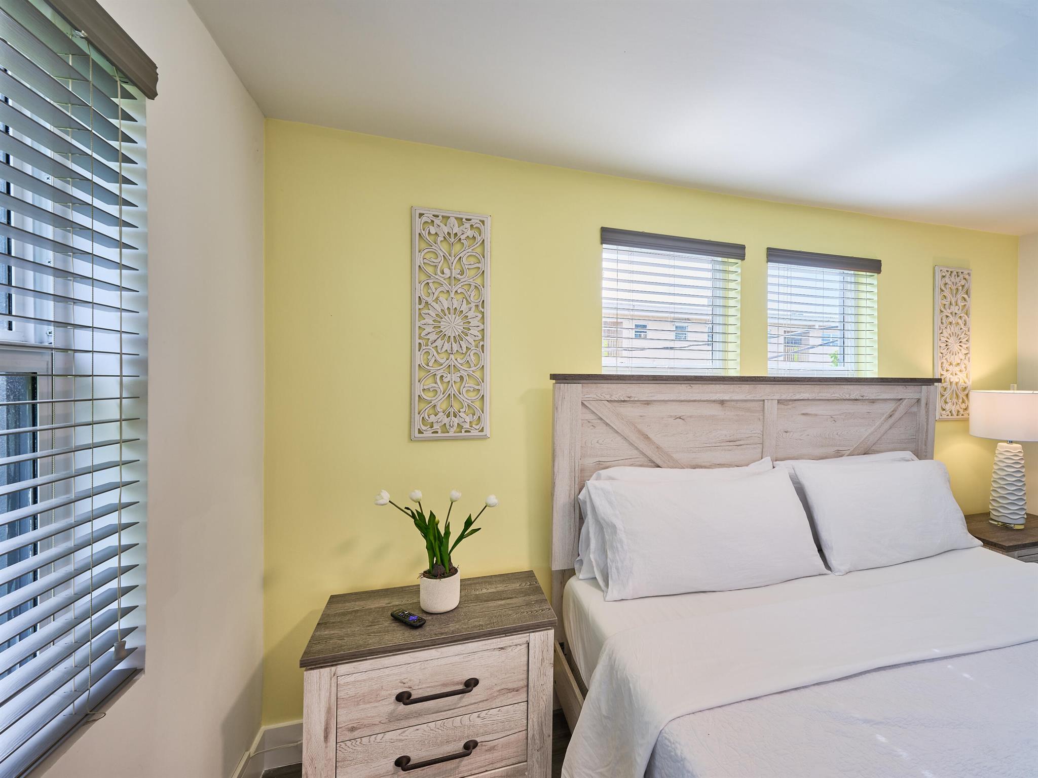 2020 Washington St #1-8 Hollywood, FL 33020