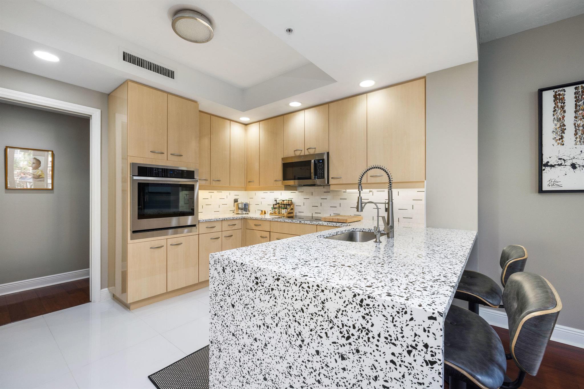 340 S Us Hwy 1 #101 Jupiter, FL 33477