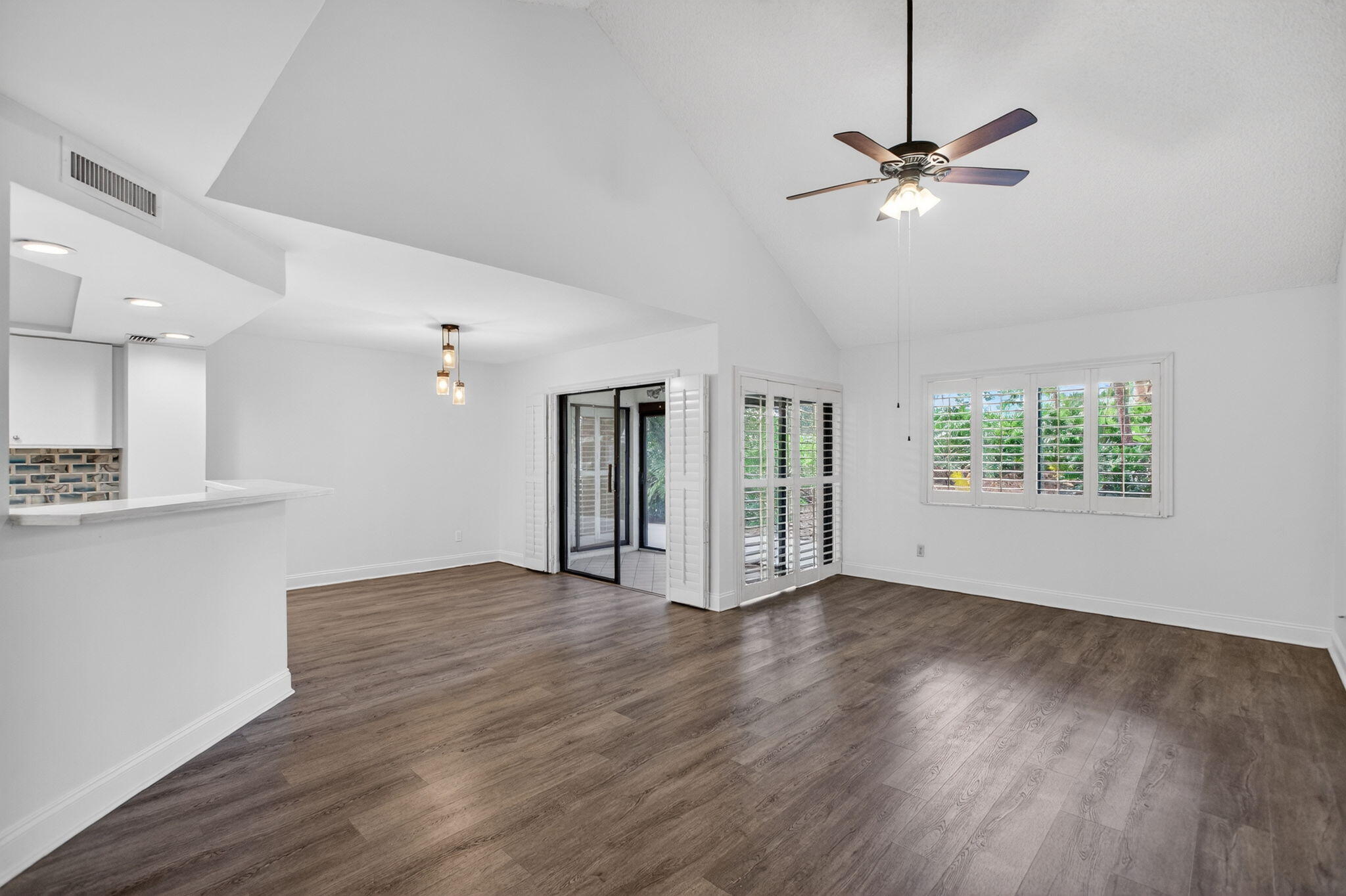 102 Sea Oats #B Juno Beach, FL 33408