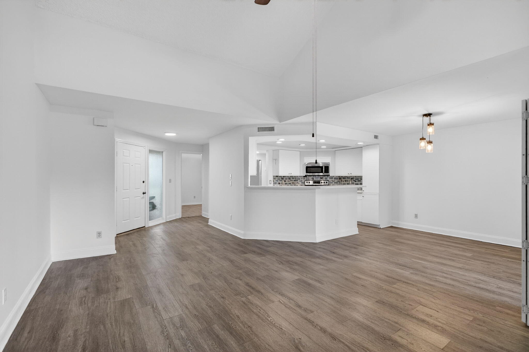 102 Sea Oats #B Juno Beach, FL 33408