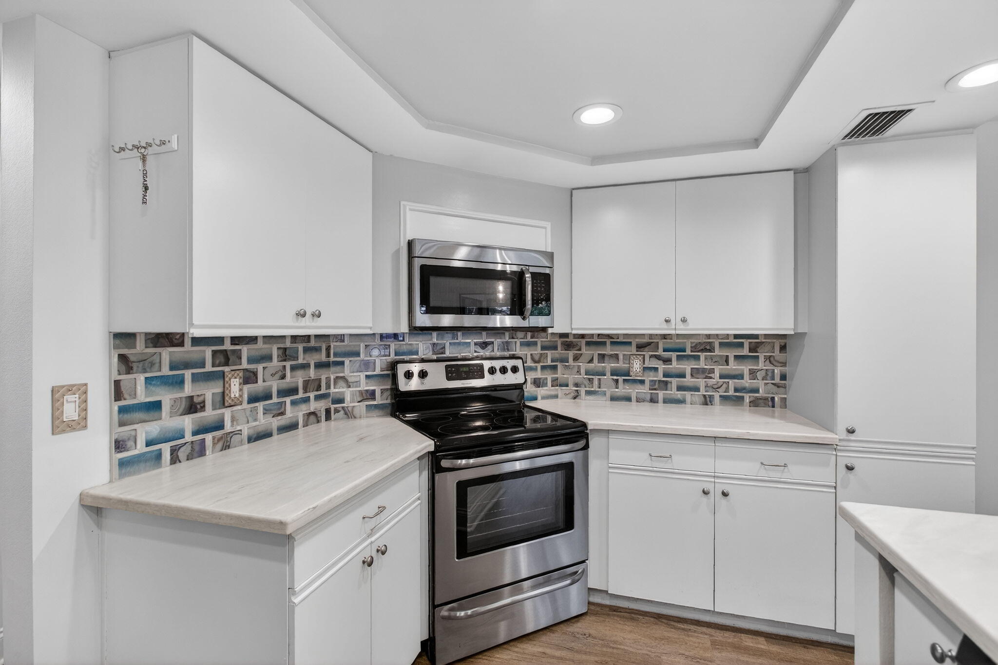 102 Sea Oats #B Juno Beach, FL 33408