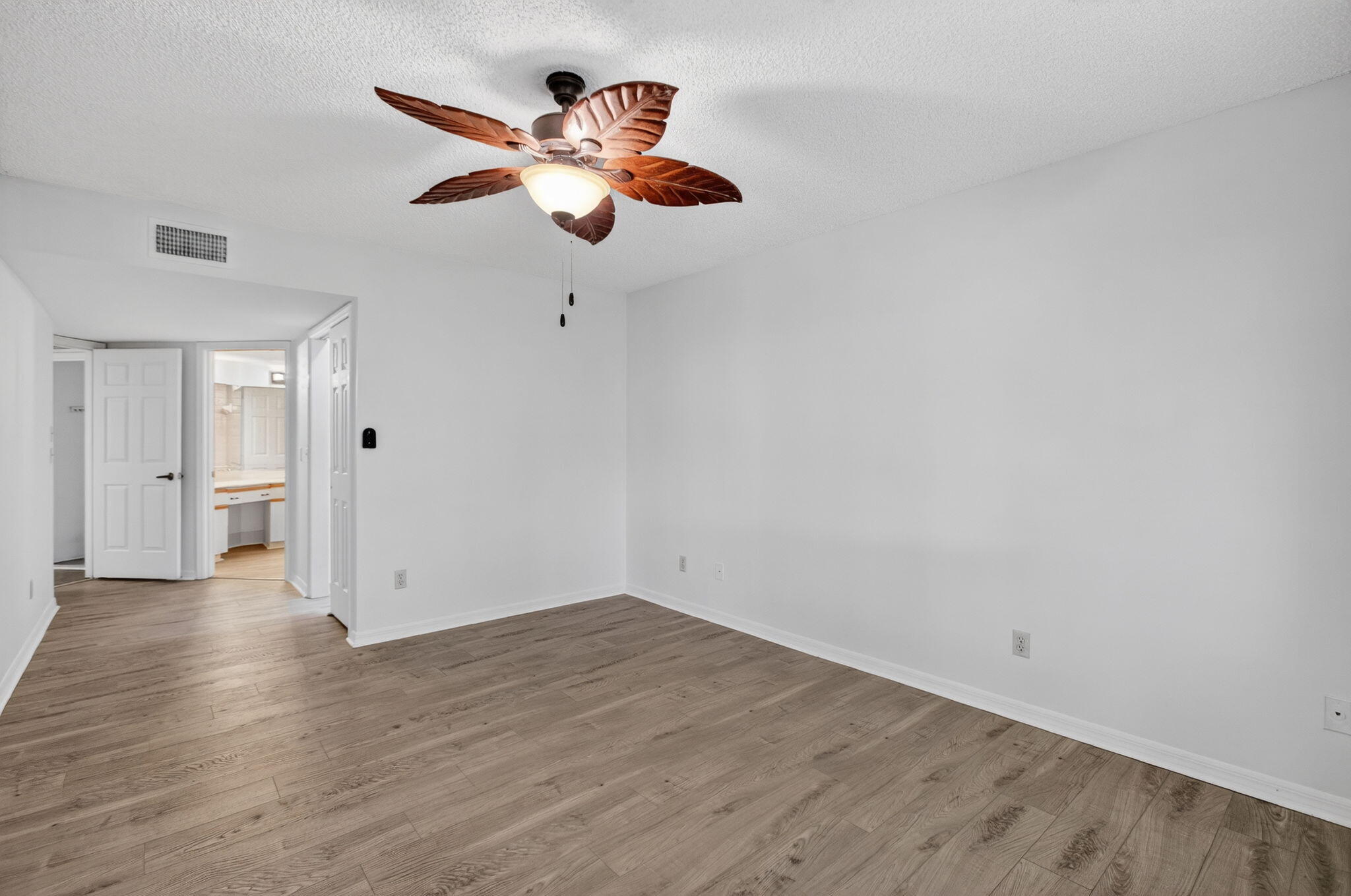 102 Sea Oats #B Juno Beach, FL 33408