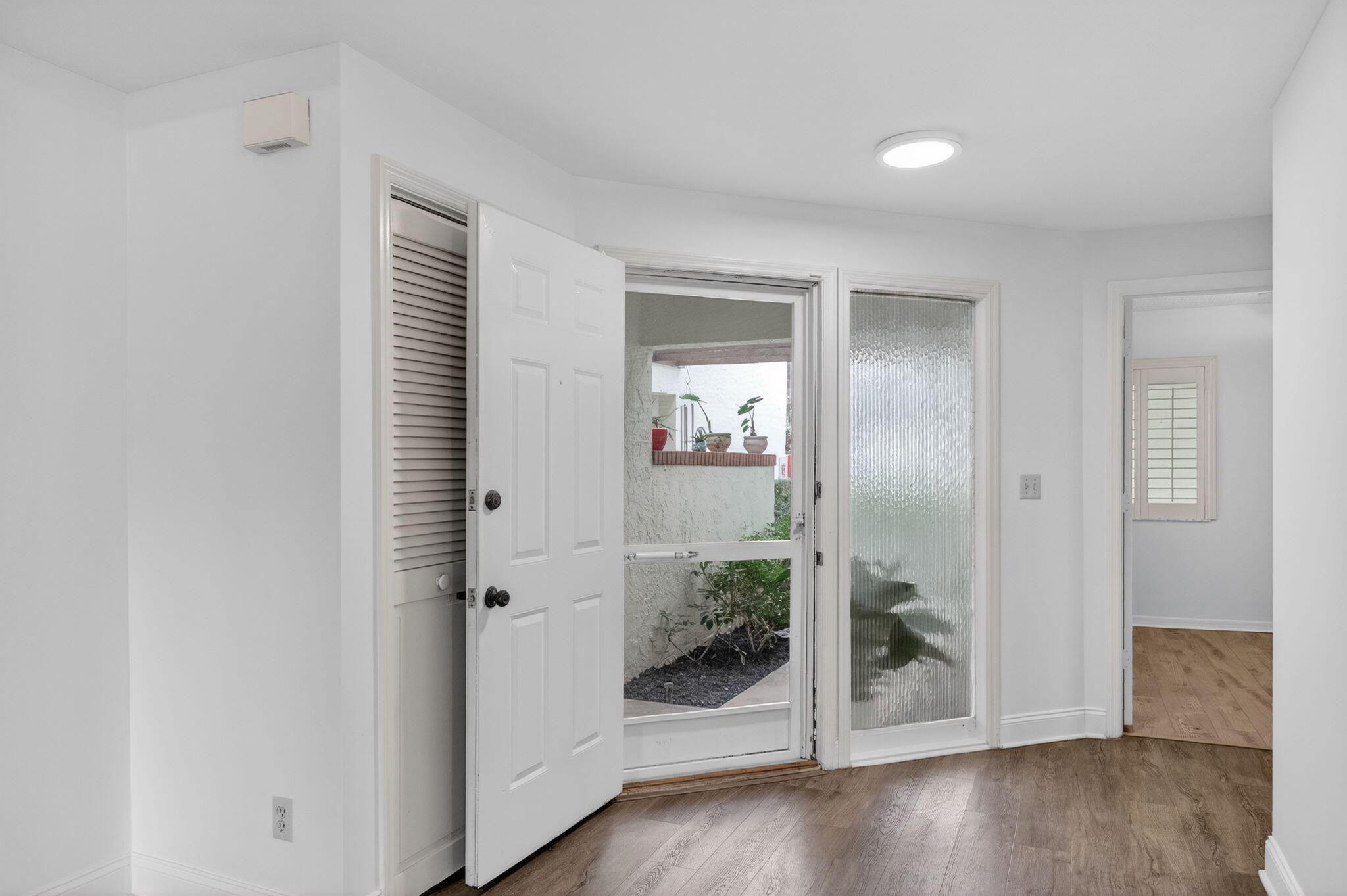 102 Sea Oats #B Juno Beach, FL 33408