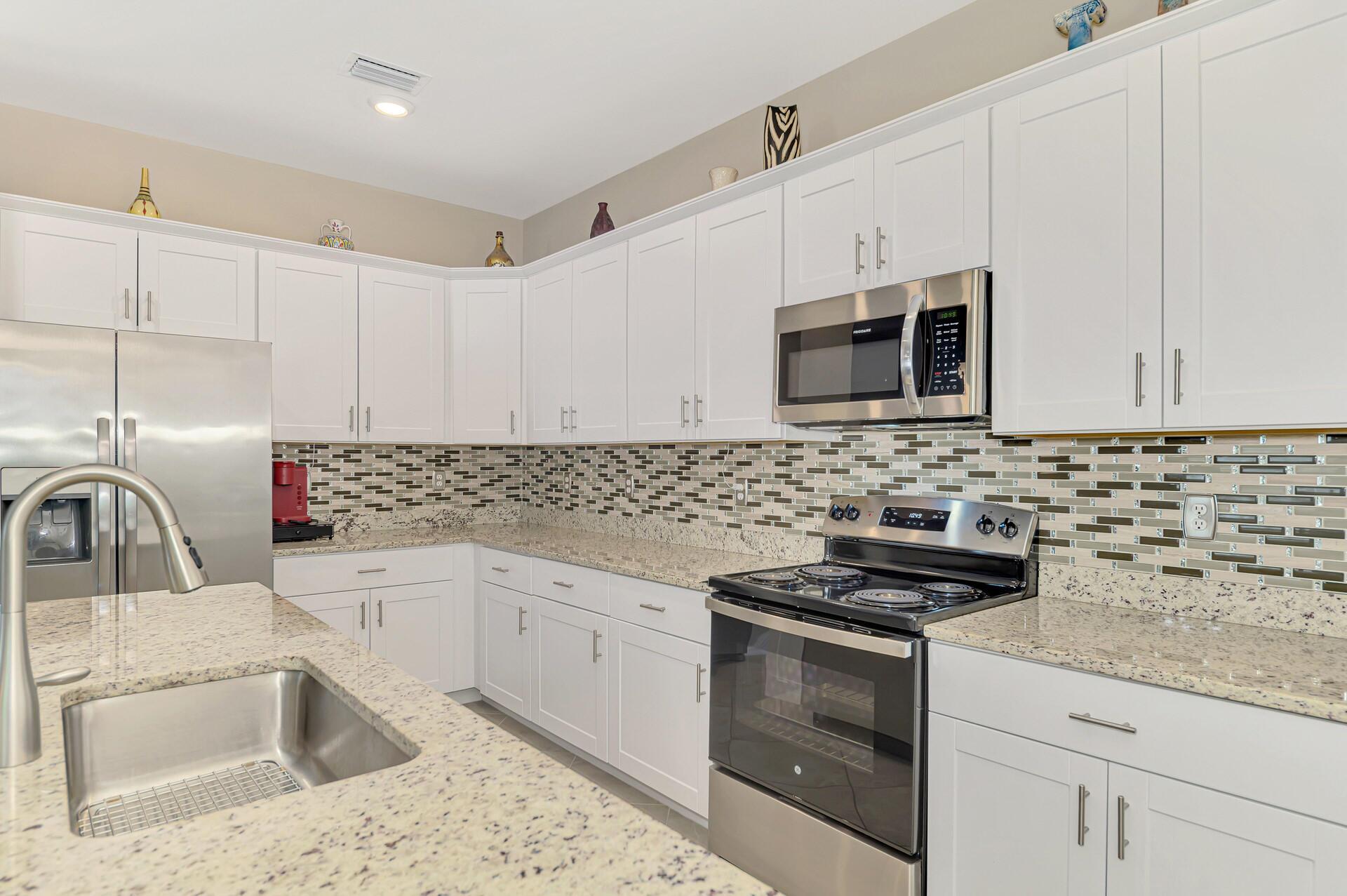 1932 W Isles Rd Port Charlotte, FL 33953