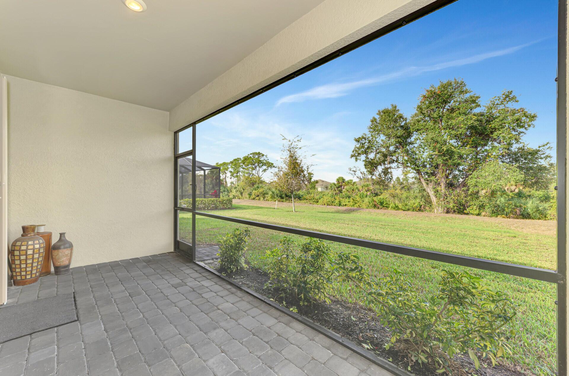 1932 W Isles Rd Port Charlotte, FL 33953