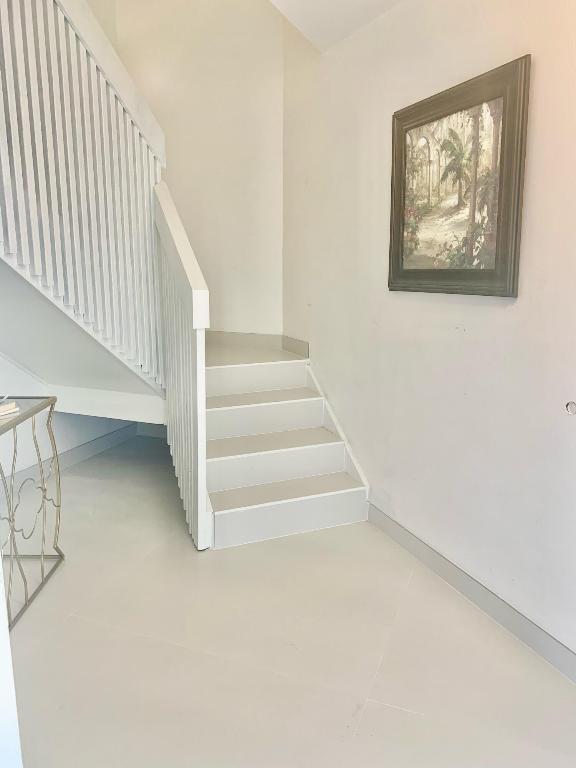 2212 SE 4th Fort Lauderdale, FL 33316