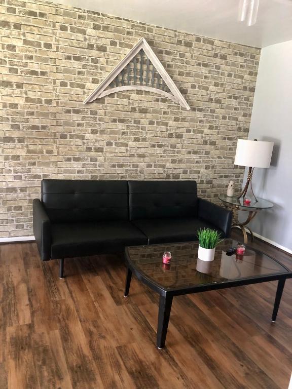 2212 SE 4th Fort Lauderdale, FL 33316