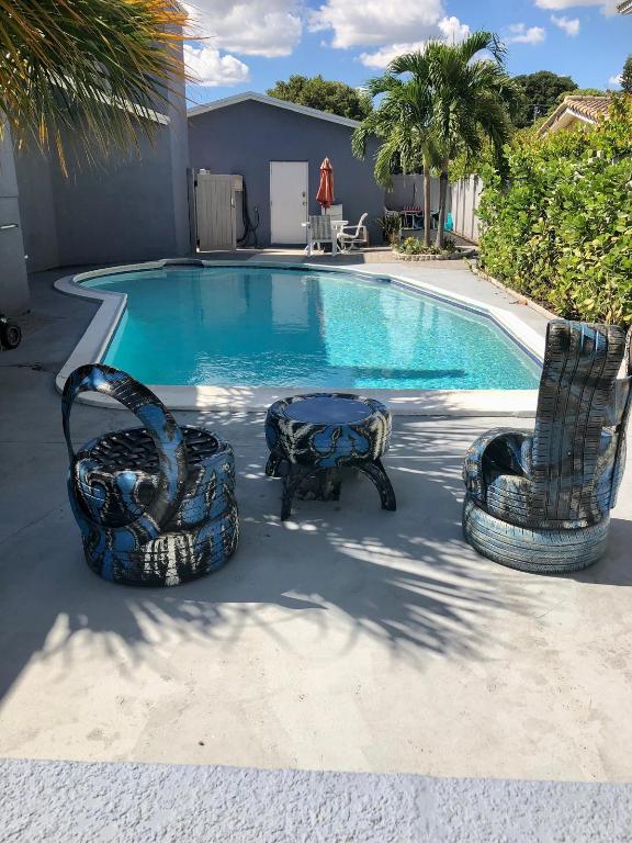 2212 SE 4th Fort Lauderdale, FL 33316