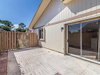 211 Maplecrest Jupiter, FL 33458