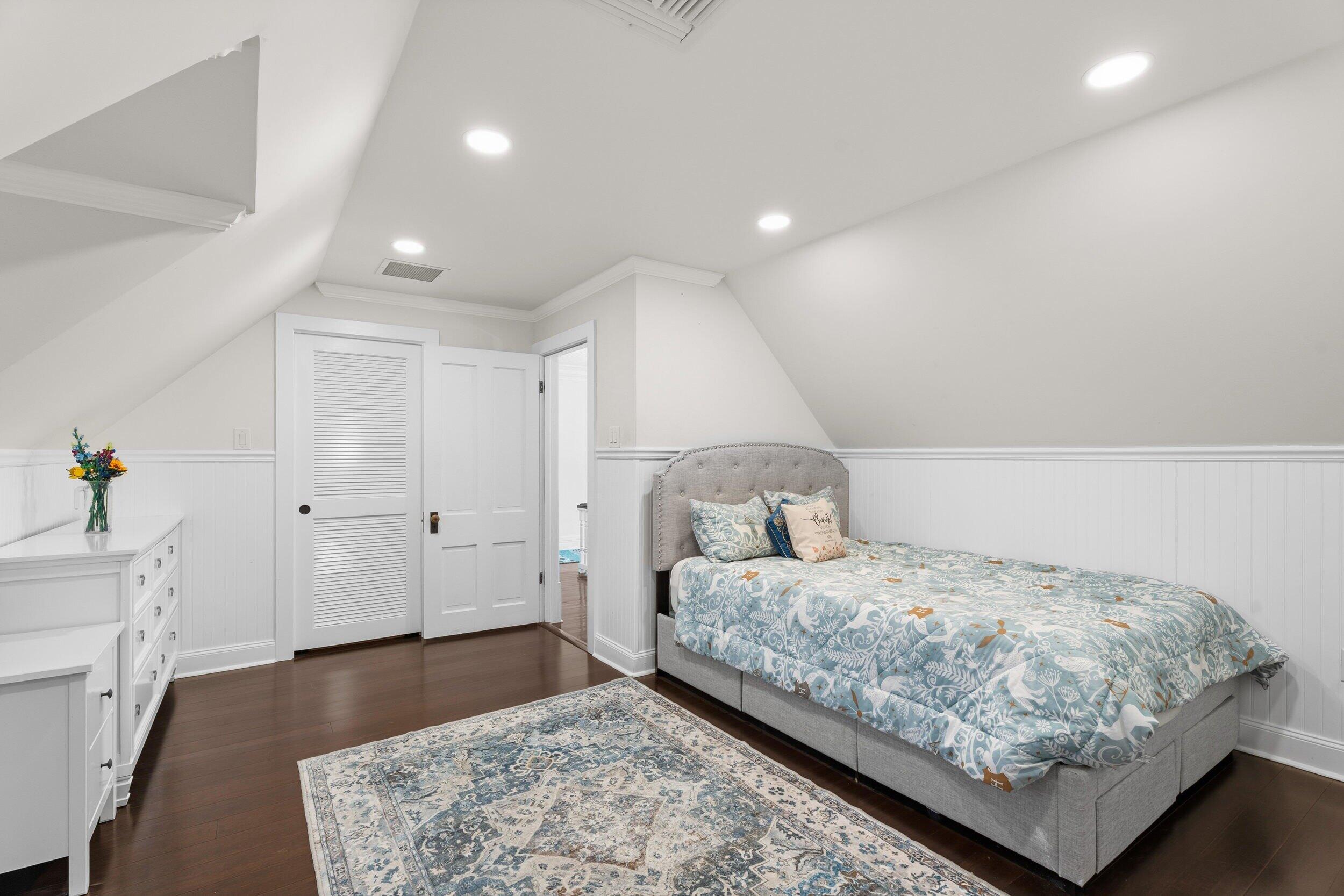 2515 N Indian Riv Fort Pierce, FL 34946