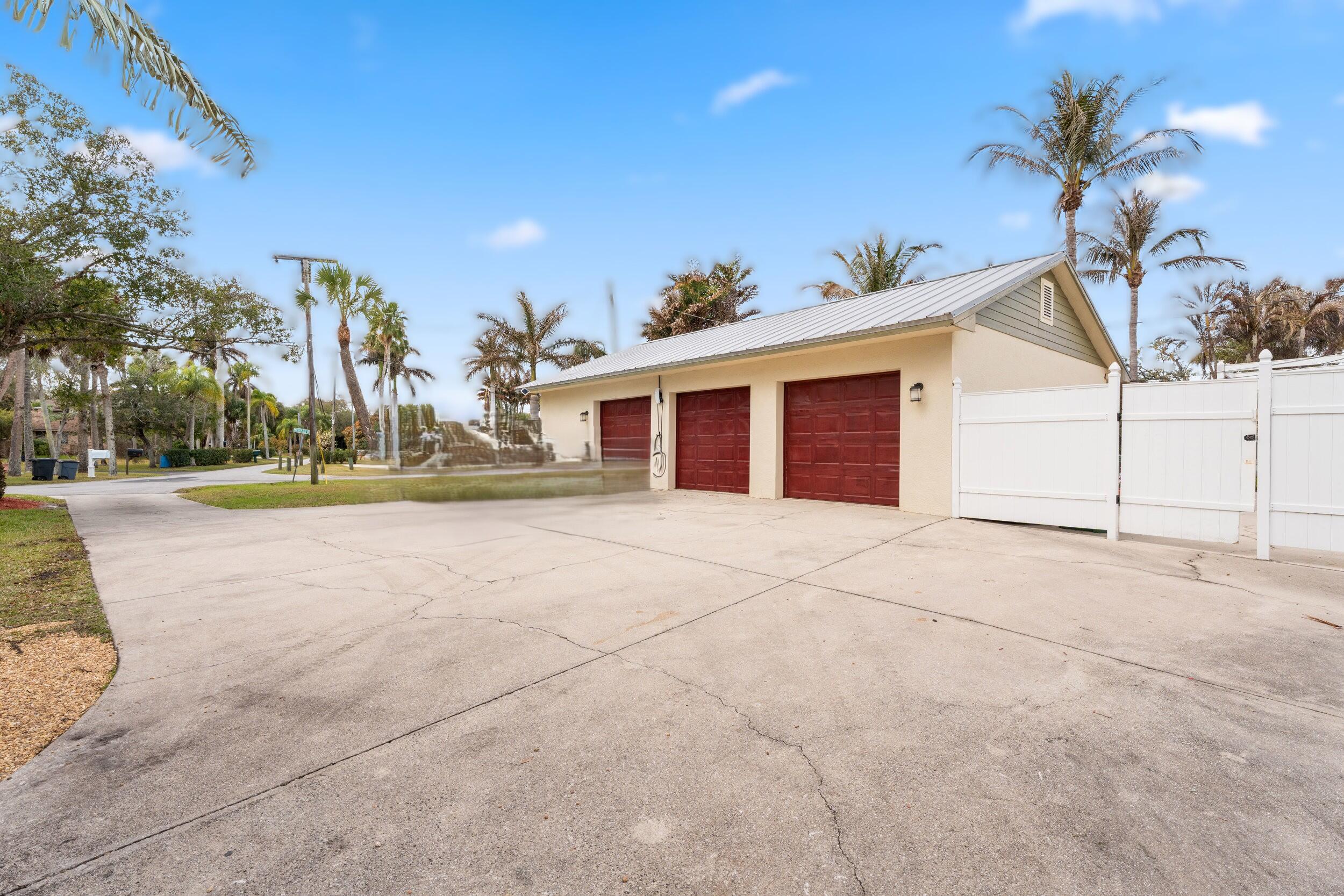 2515 N Indian Riv Fort Pierce, FL 34946