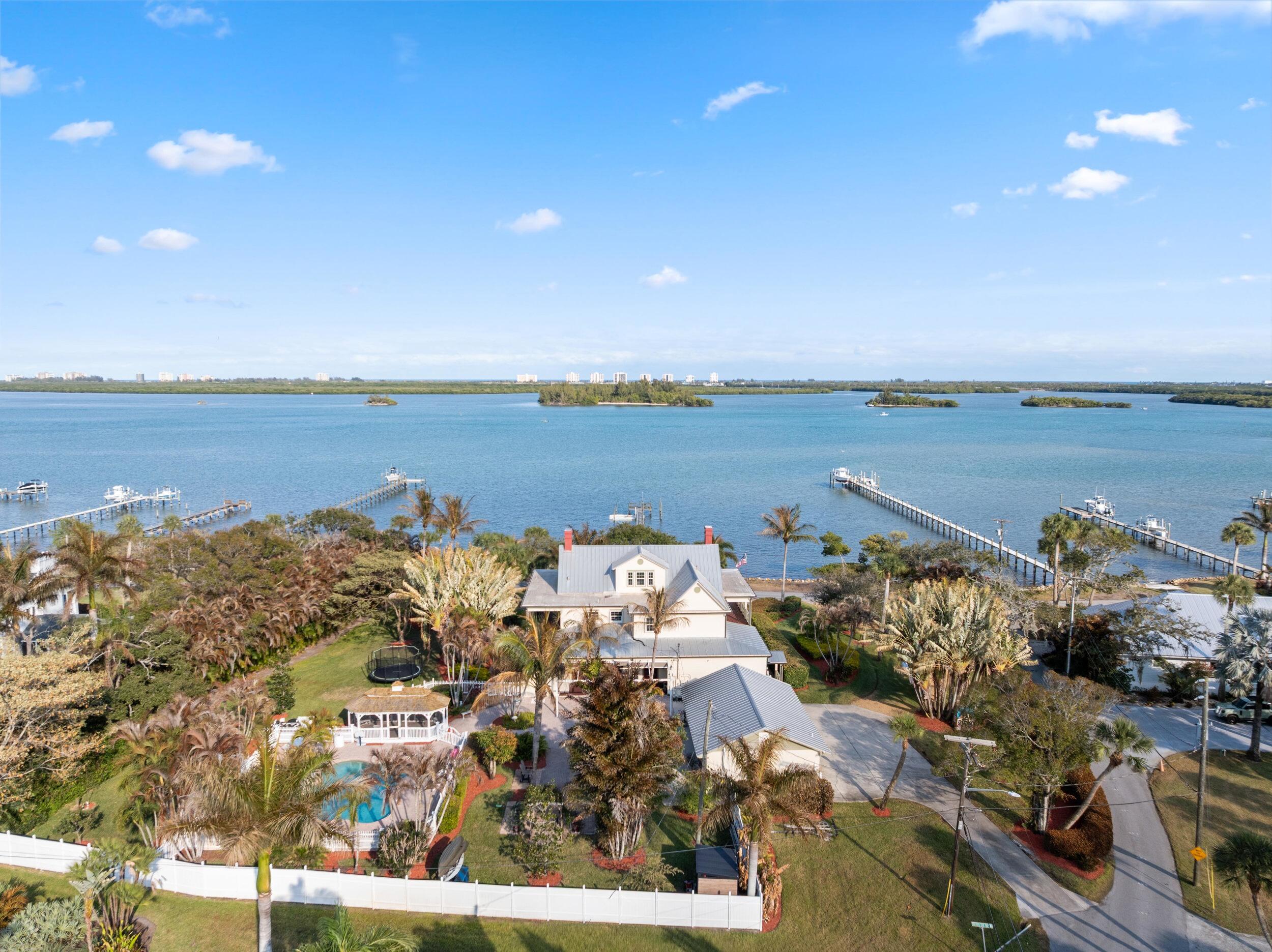 2515 N Indian Riv Fort Pierce, FL 34946