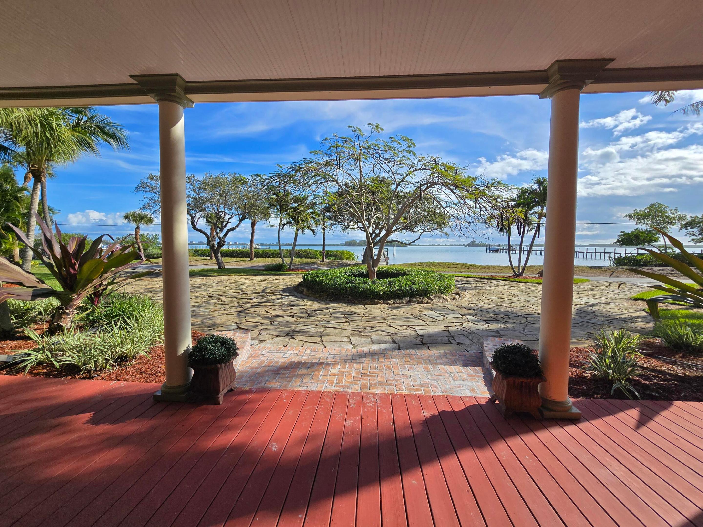 2515 N Indian Riv Fort Pierce, FL 34946