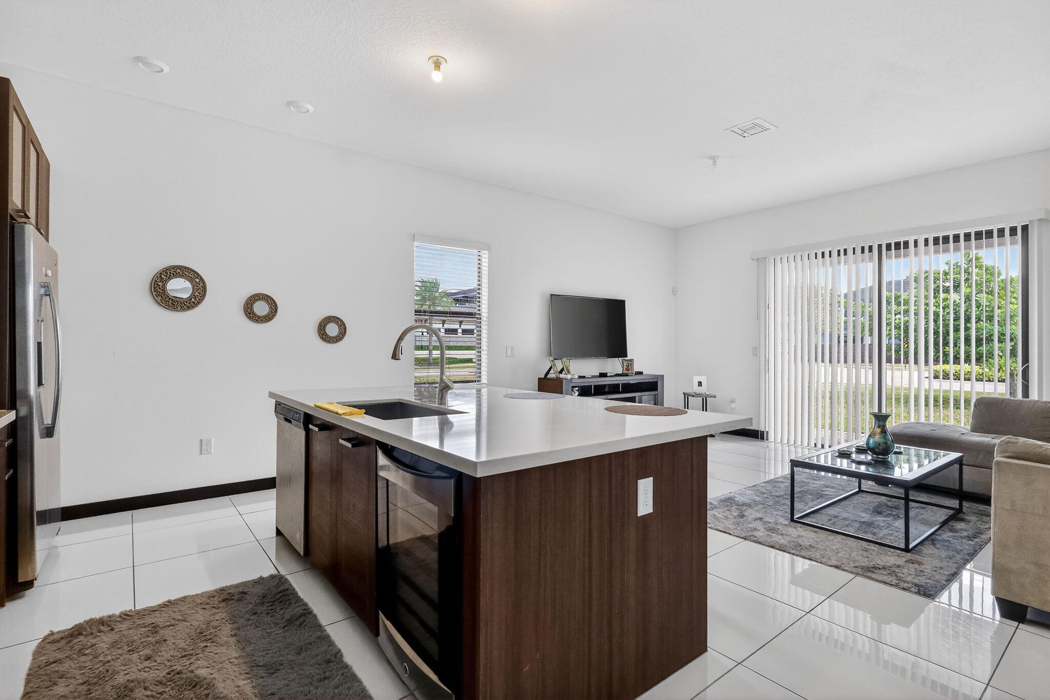 15505 NW 89th Miami Lakes, FL 33018