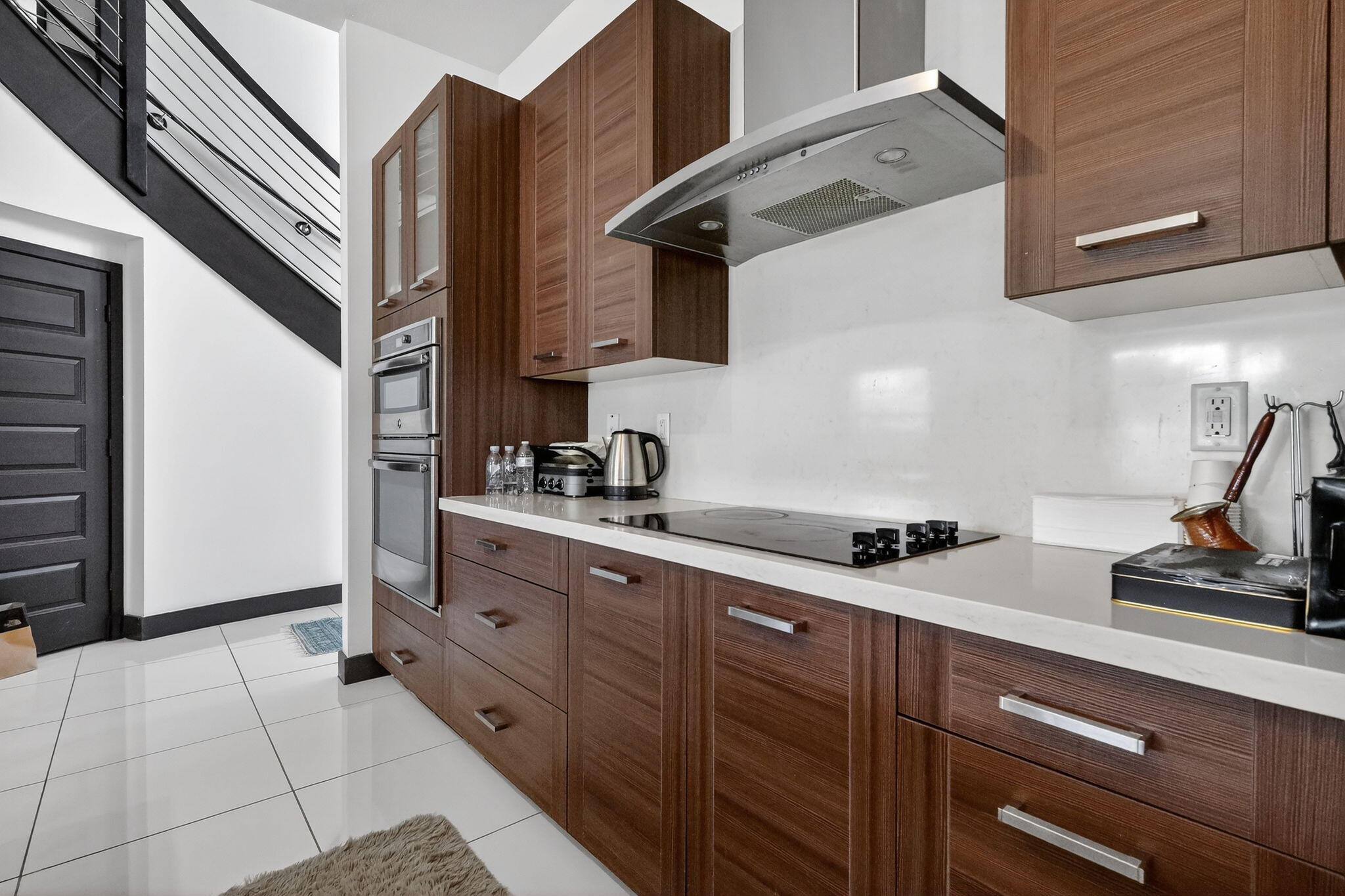 15505 NW 89th Miami Lakes, FL 33018