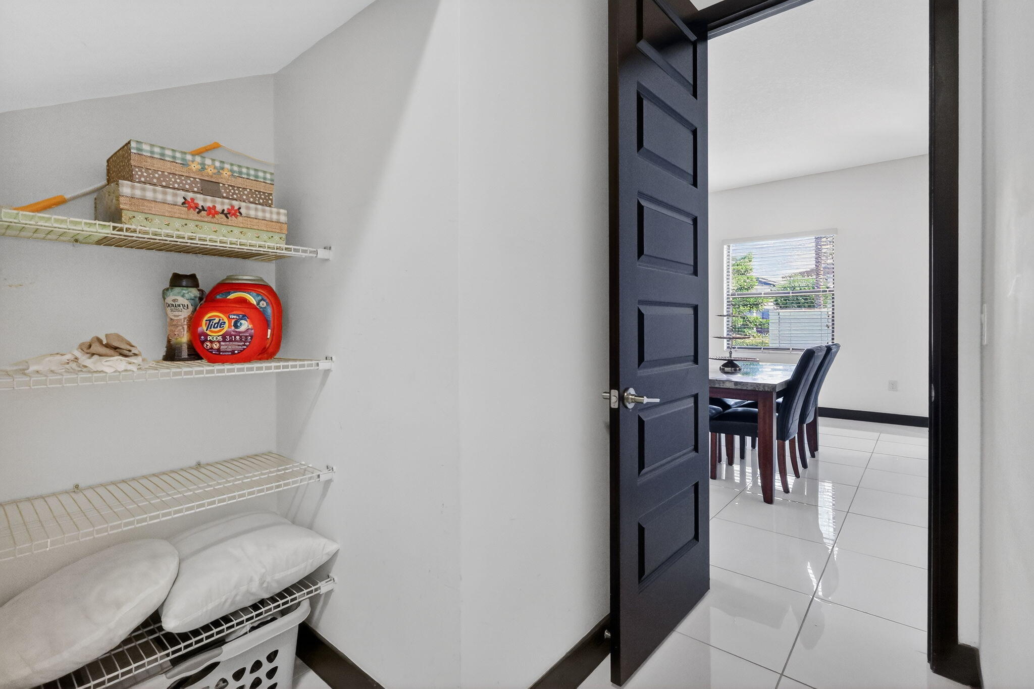 15505 NW 89th Miami Lakes, FL 33018