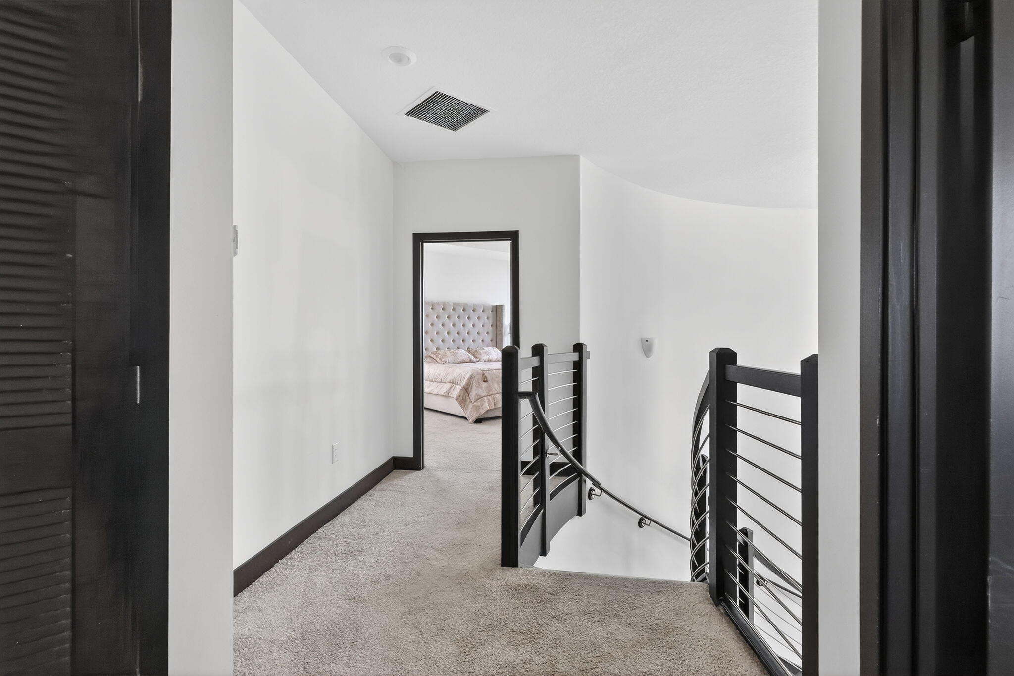 15505 NW 89th Miami Lakes, FL 33018