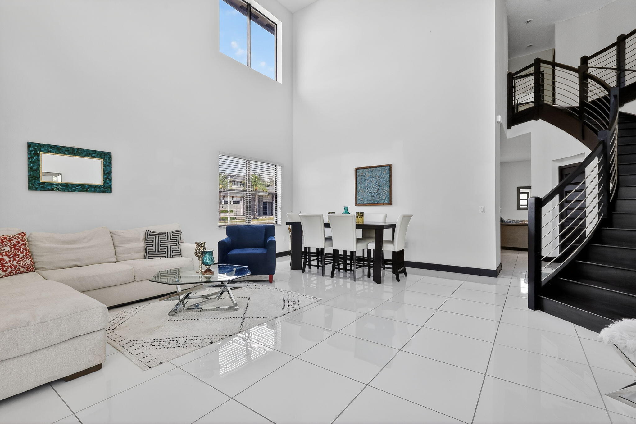 15505 NW 89th Miami Lakes, FL 33018