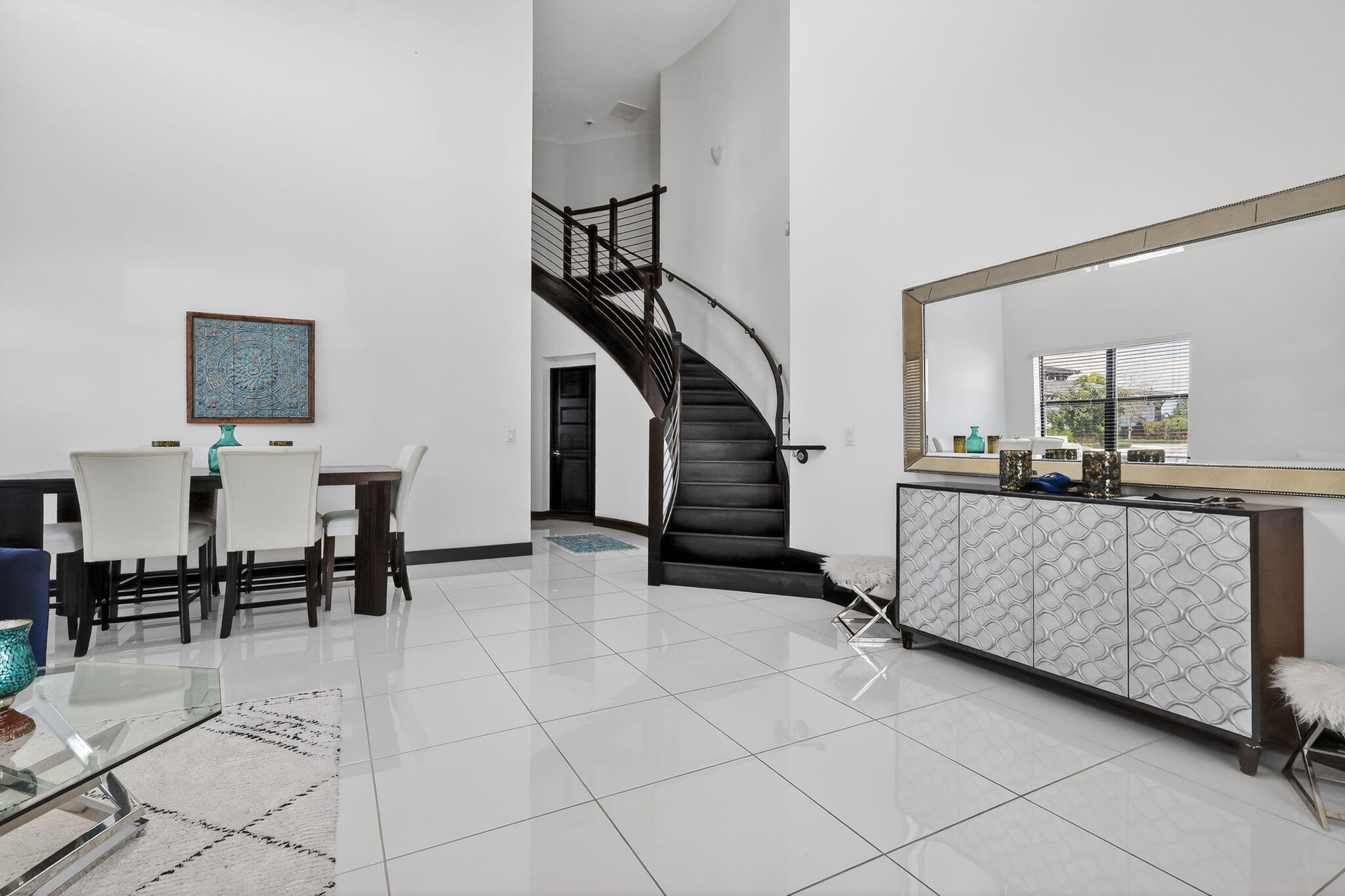 15505 NW 89th Miami Lakes, FL 33018