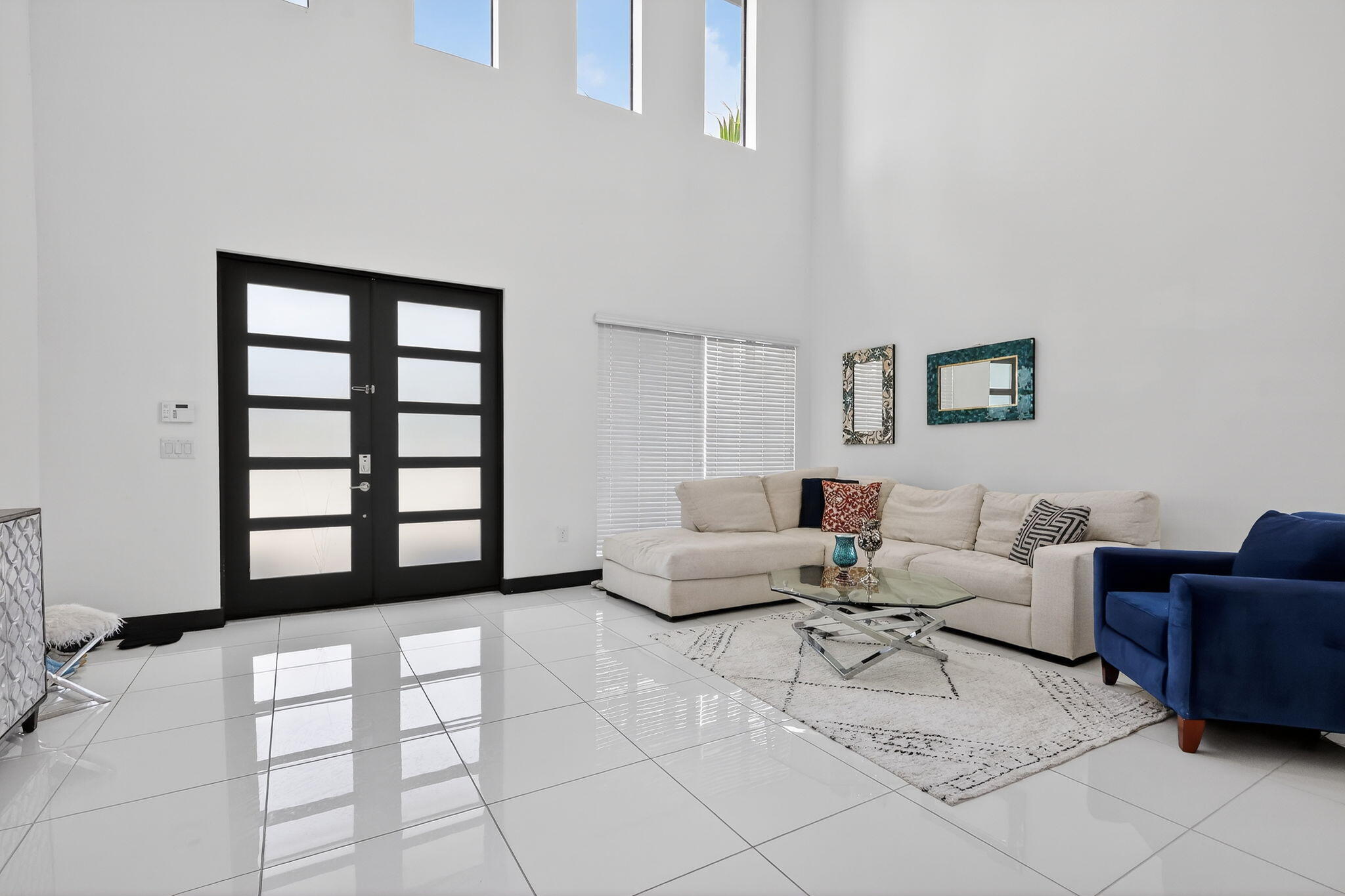 15505 NW 89th Miami Lakes, FL 33018