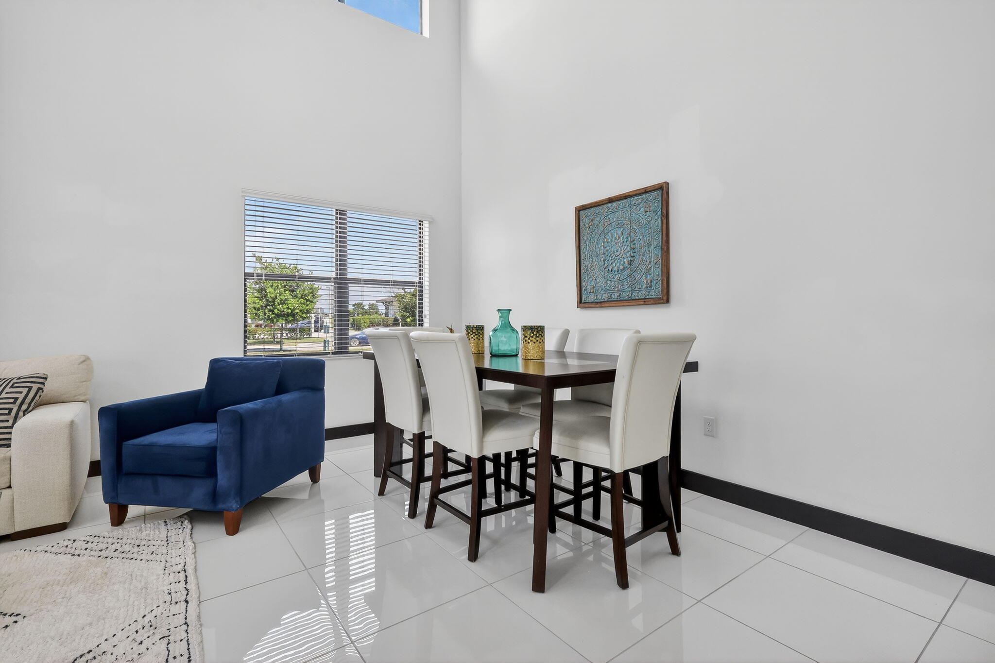 15505 NW 89th Miami Lakes, FL 33018