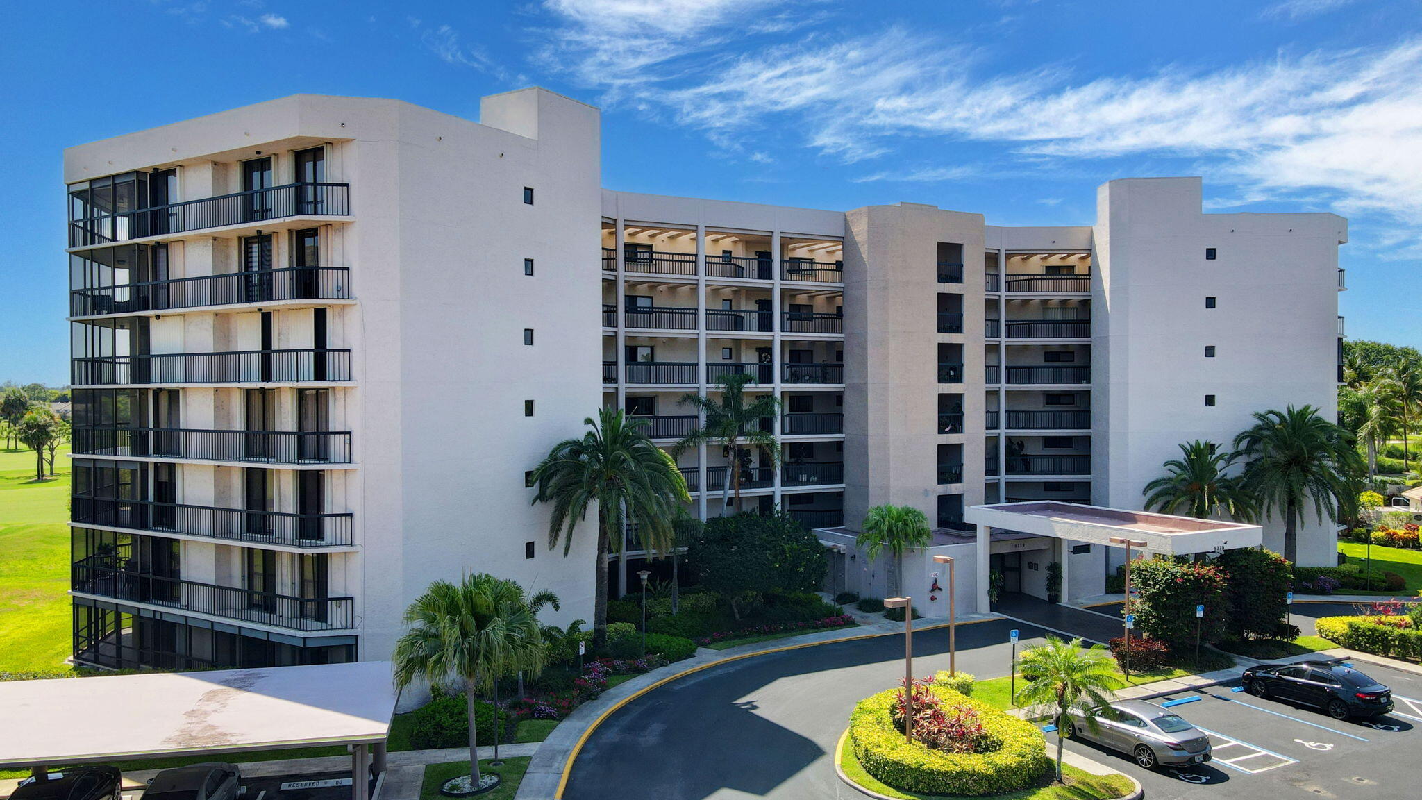 5279 Fountains Dr #604