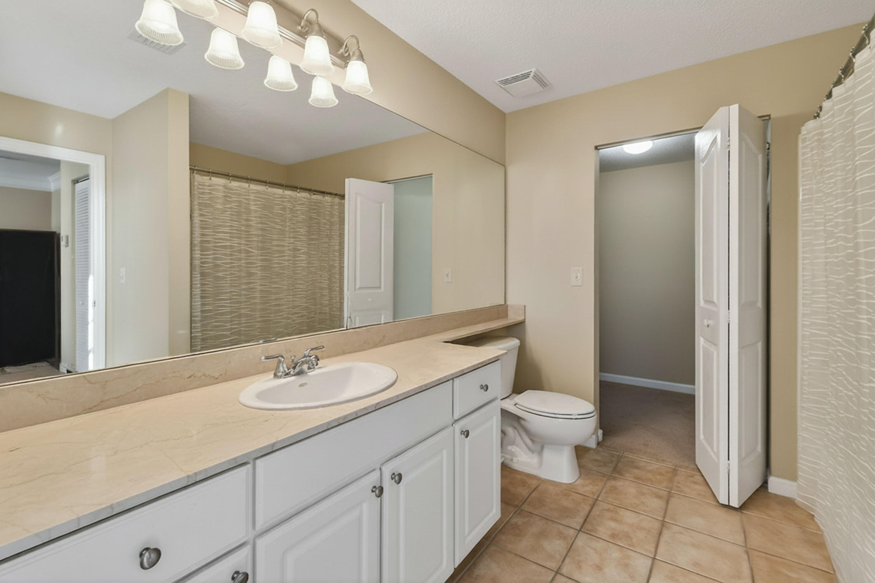 224 Murcia #305 Jupiter, FL 33458