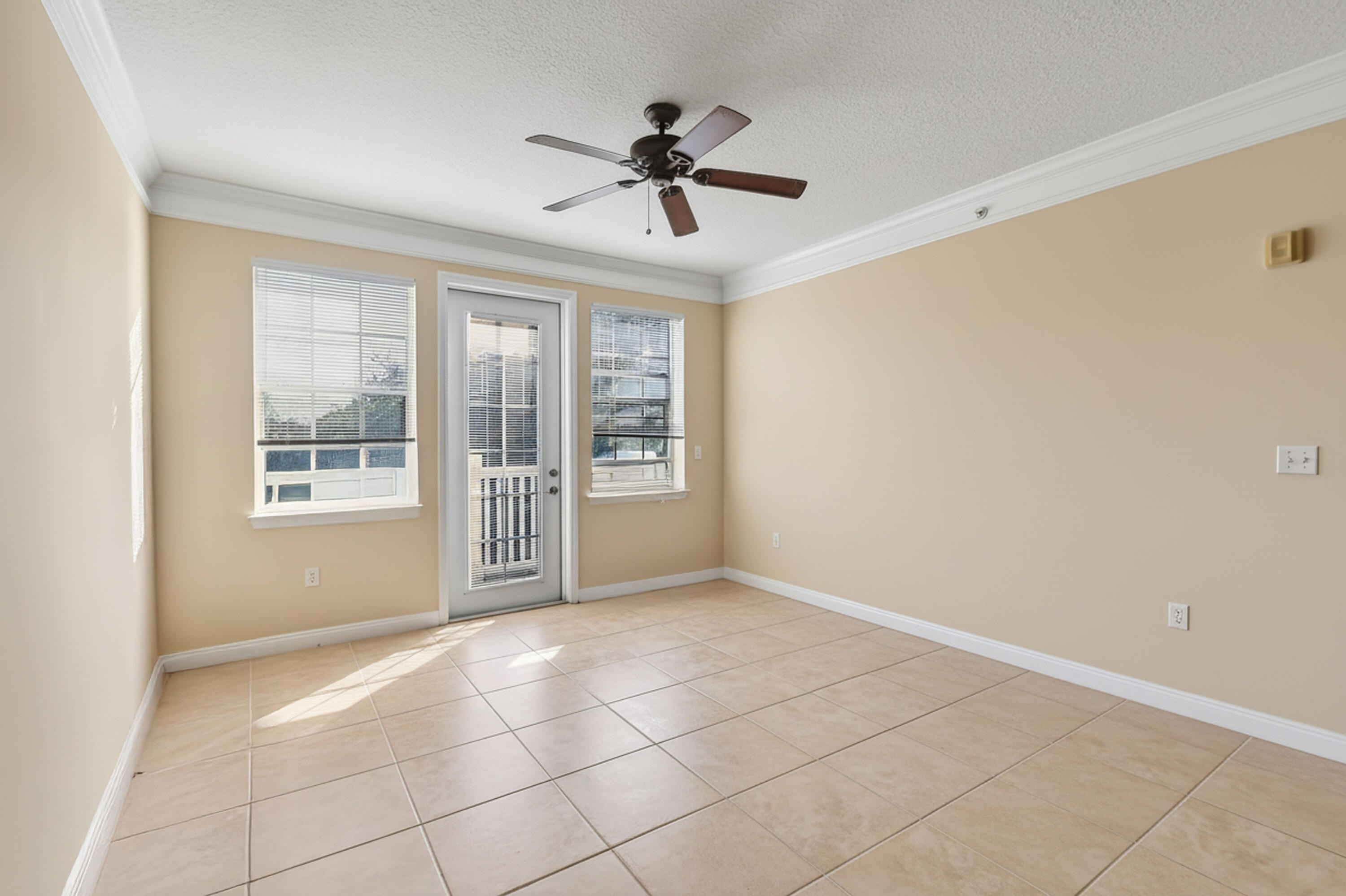 224 Murcia #305 Jupiter, FL 33458