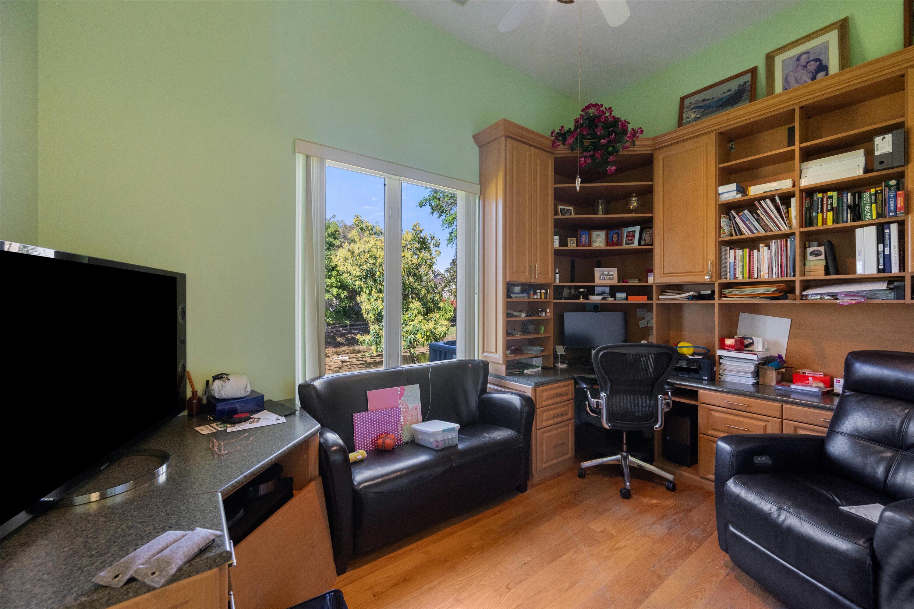 3220 Santa Barbara Wellington, FL 33414