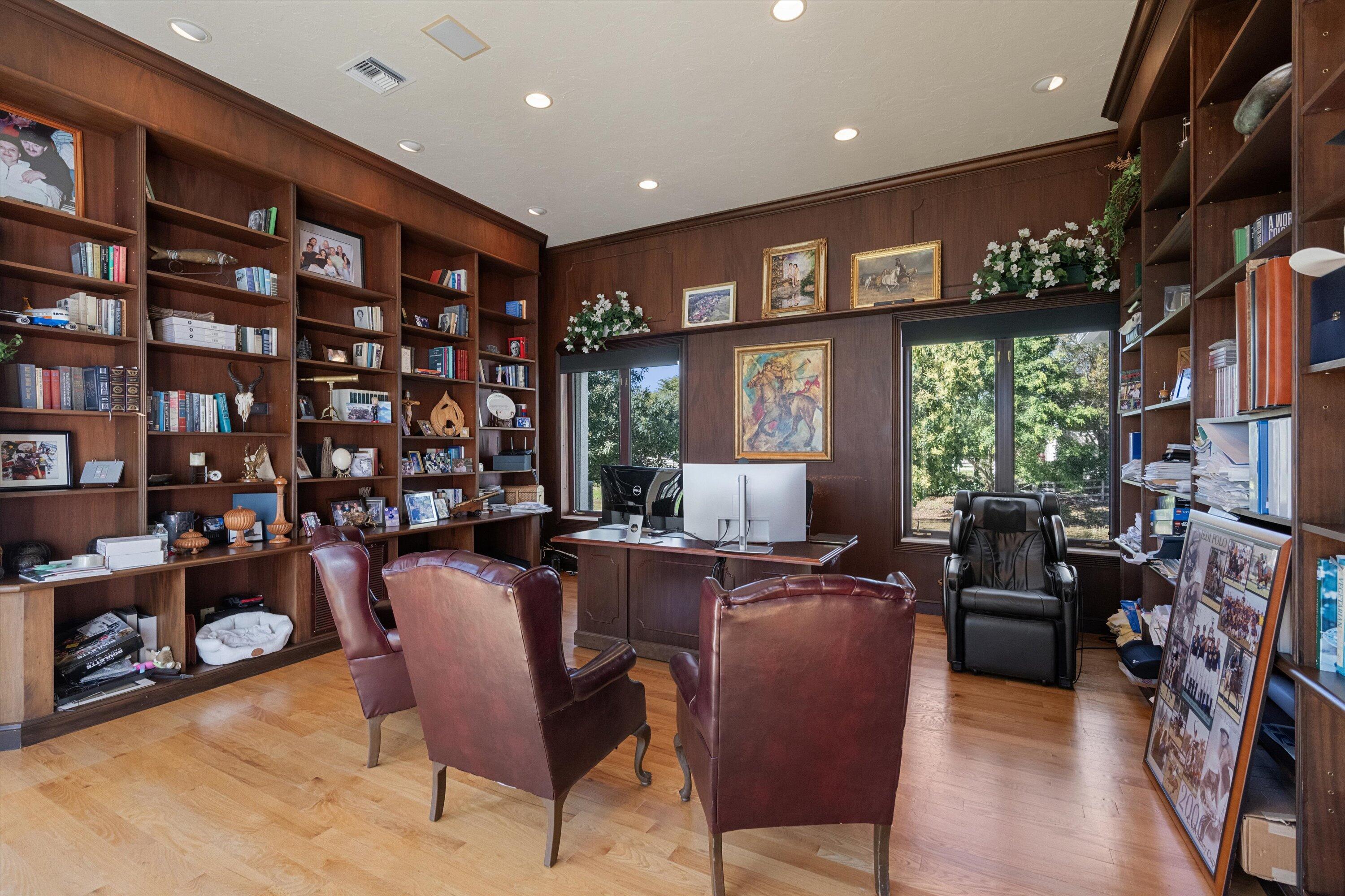 3220 Santa Barbara Wellington, FL 33414