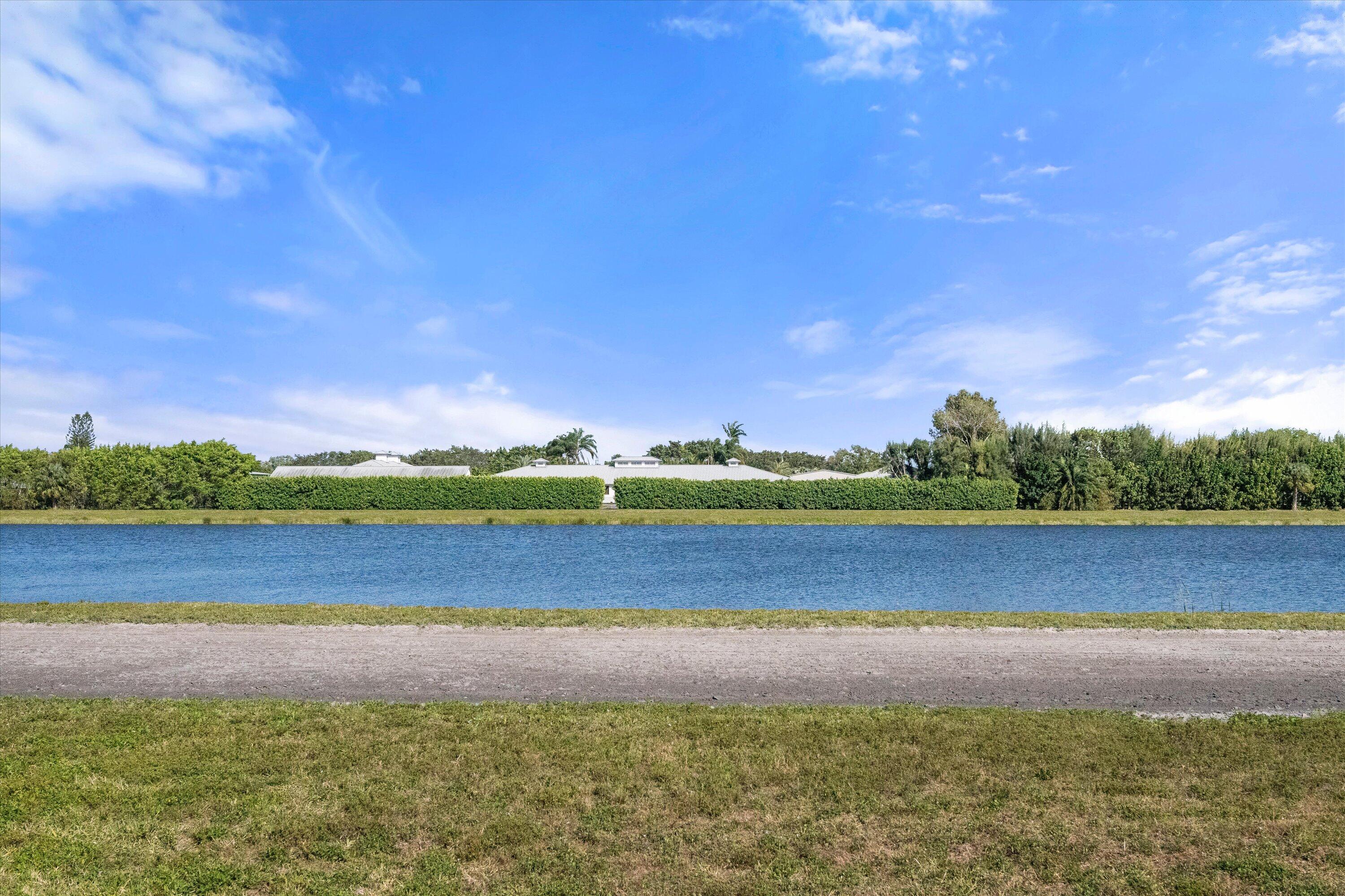 3220 Santa Barbara Wellington, FL 33414