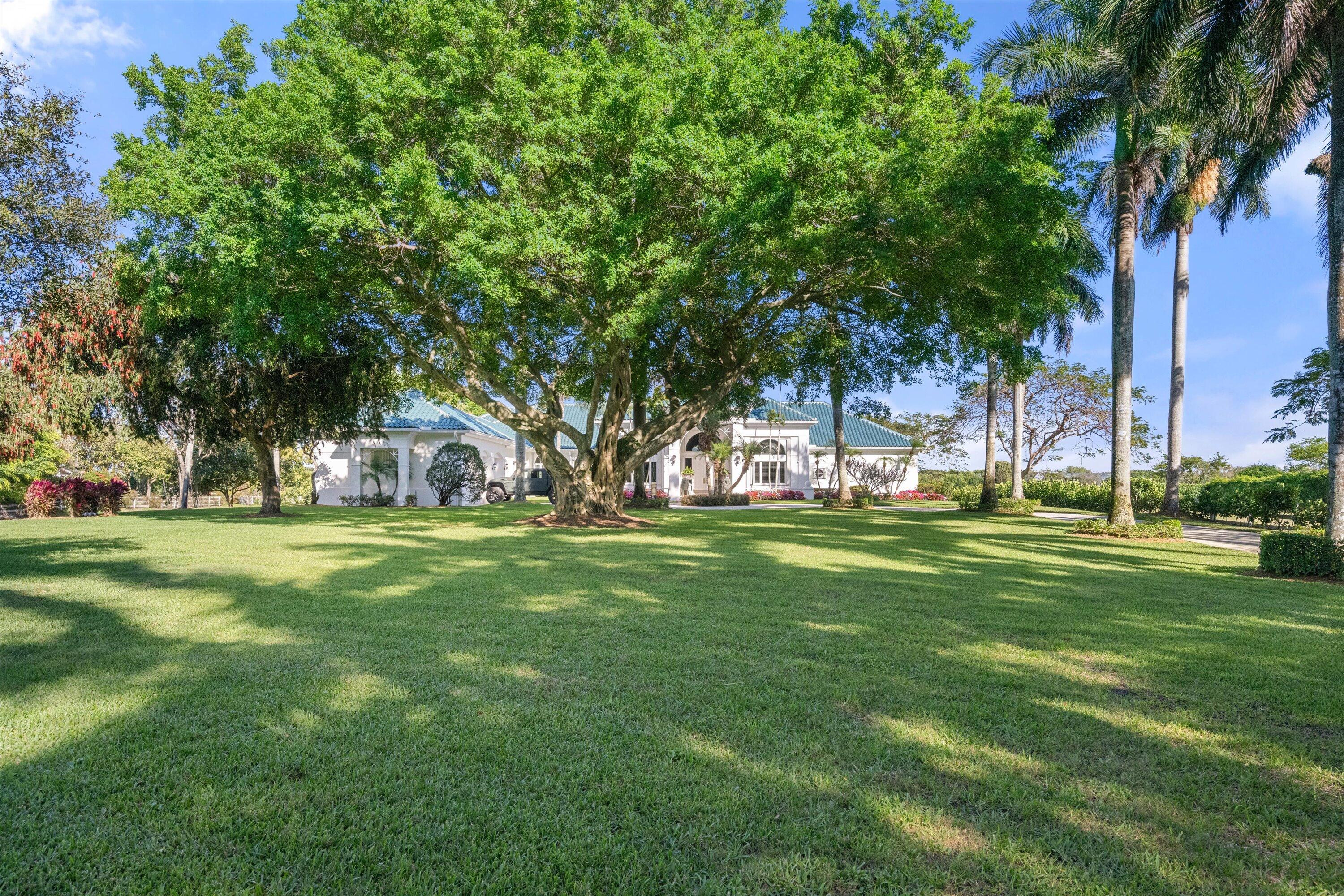 3220 Santa Barbara Wellington, FL 33414