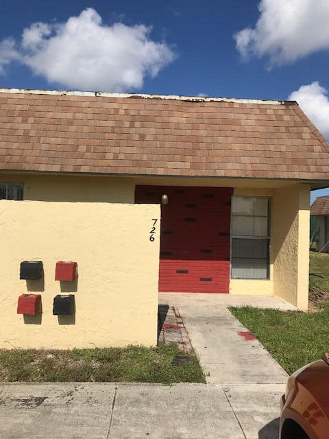 726 SW 73rd #26