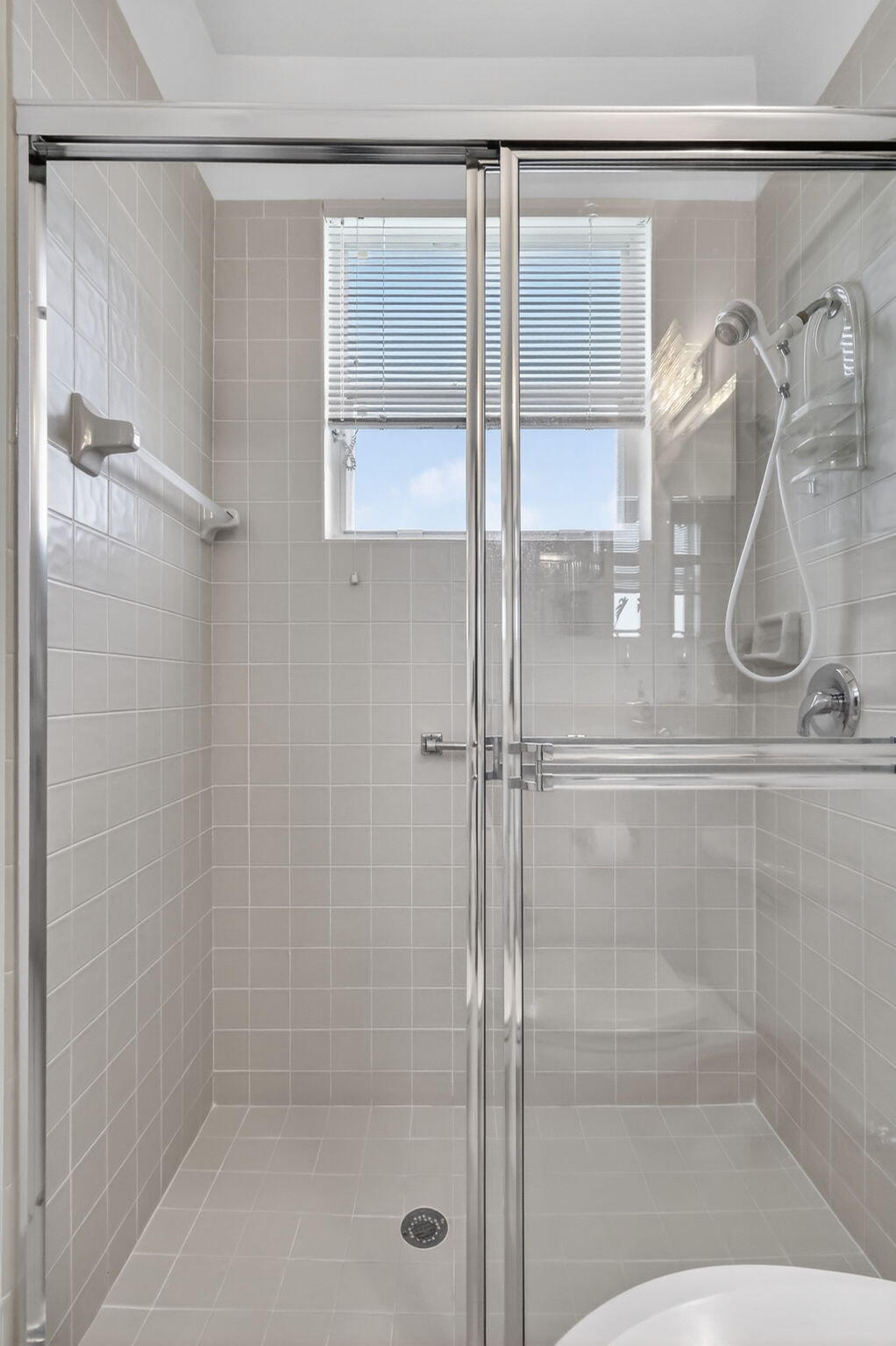 9848 Crescent Vw Boynton Beach, FL 33437