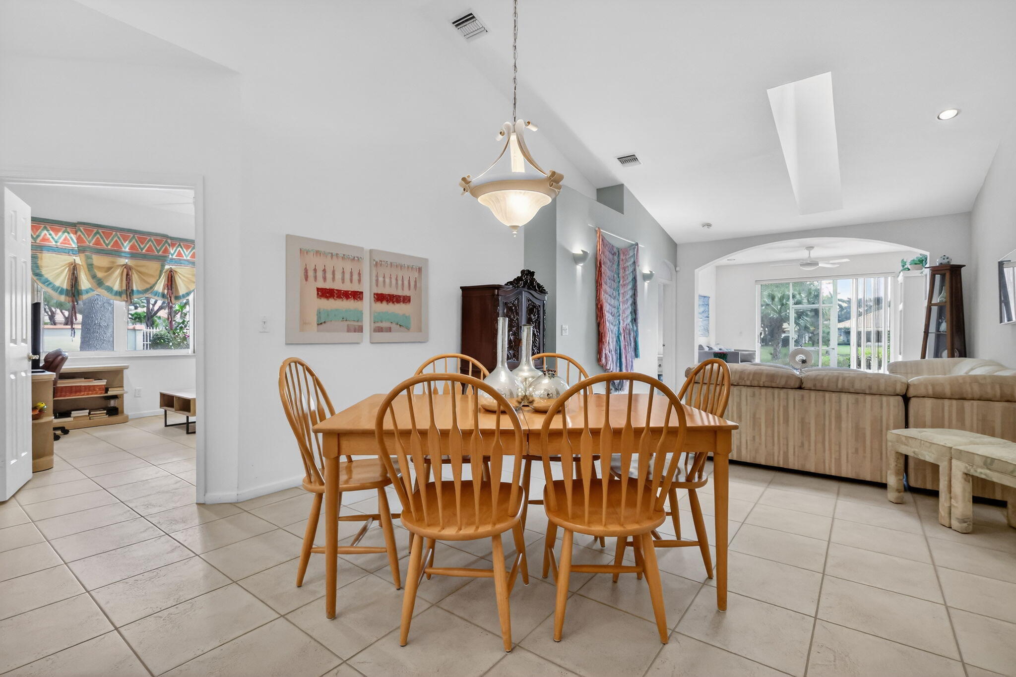 9848 Crescent Vw Boynton Beach, FL 33437