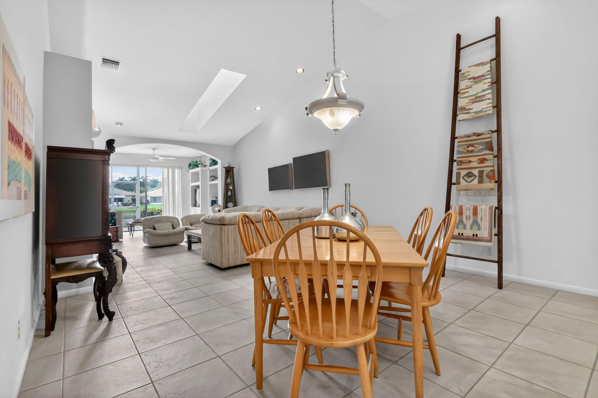 9848 Crescent Vw Boynton Beach, FL 33437